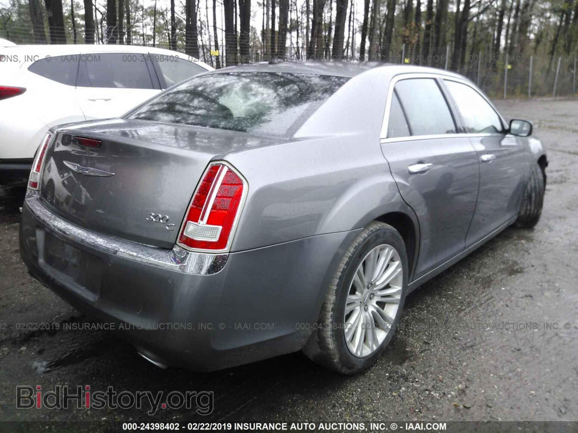 2011 CHRYSLER 300C - VIN: 2C3CA6CT4BH584019 - Фото 4
