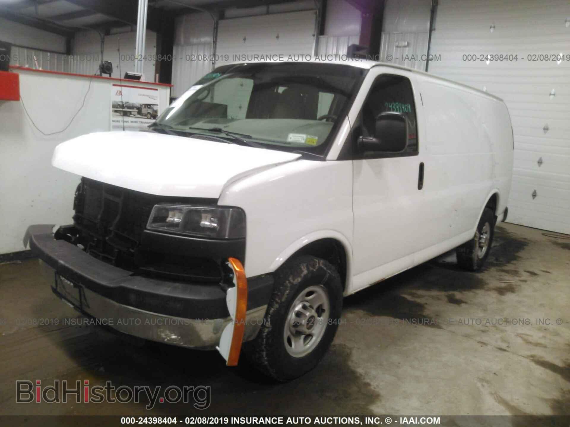 2014 GMC SAVANA - VIN: 1GTW7FCA5E1904392 - Фото 2