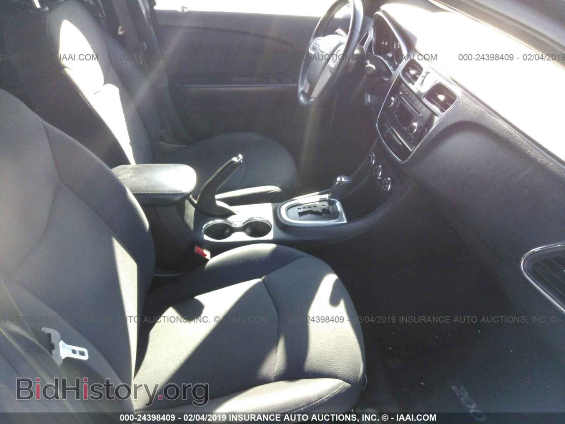 2013 CHRYSLER 200 - VIN: 1C3CCBBGXDN608079 - Фото 5