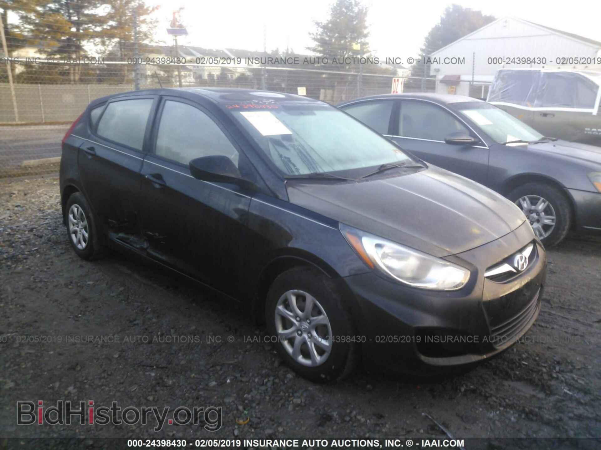 Фотография KMHCT5AE3DU092257 - HYUNDAI ACCENT 2013