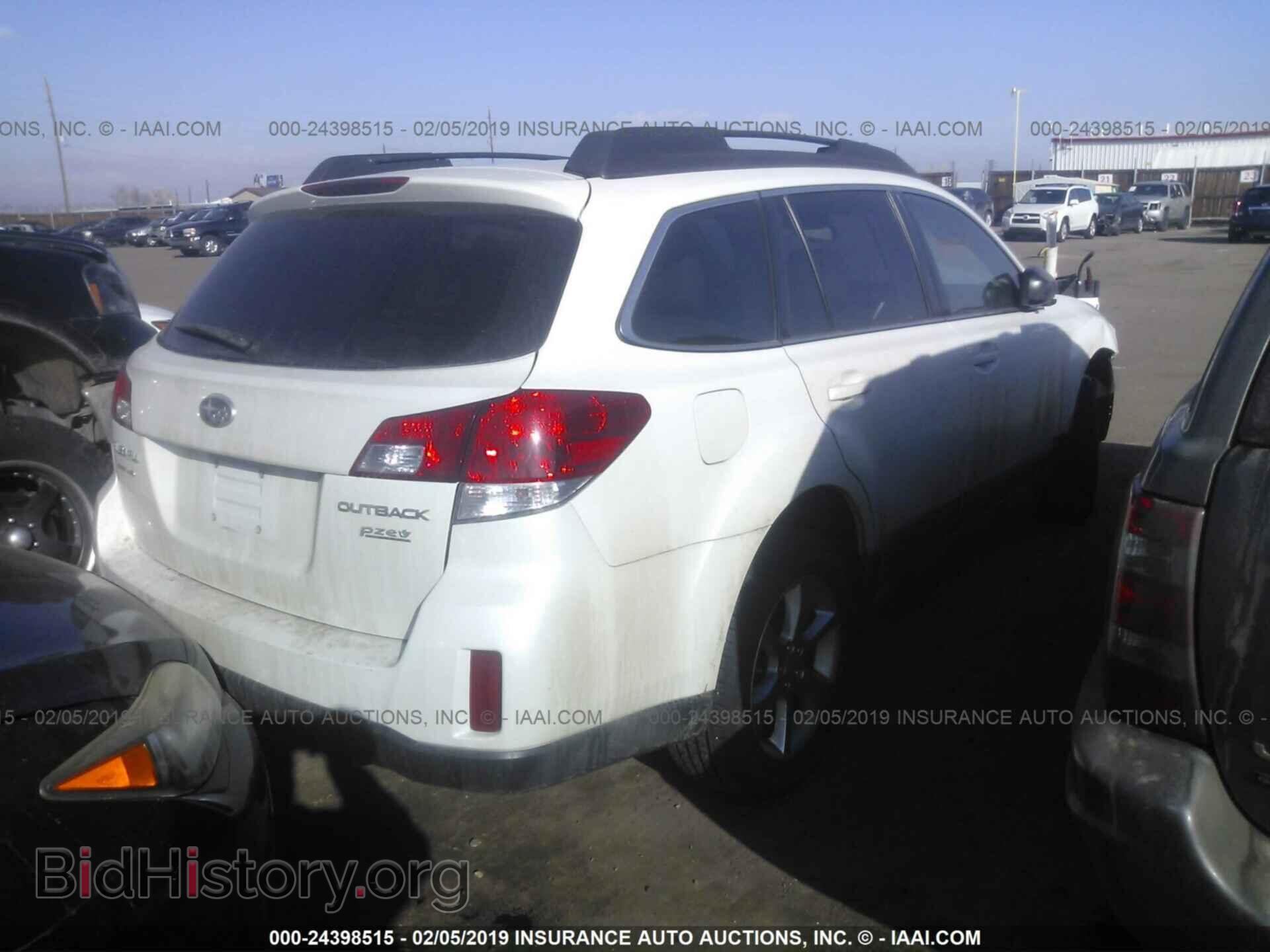 2014 SUBARU OUTBACK - VIN: 4S4BRBAC4E3241290 - Фото 4