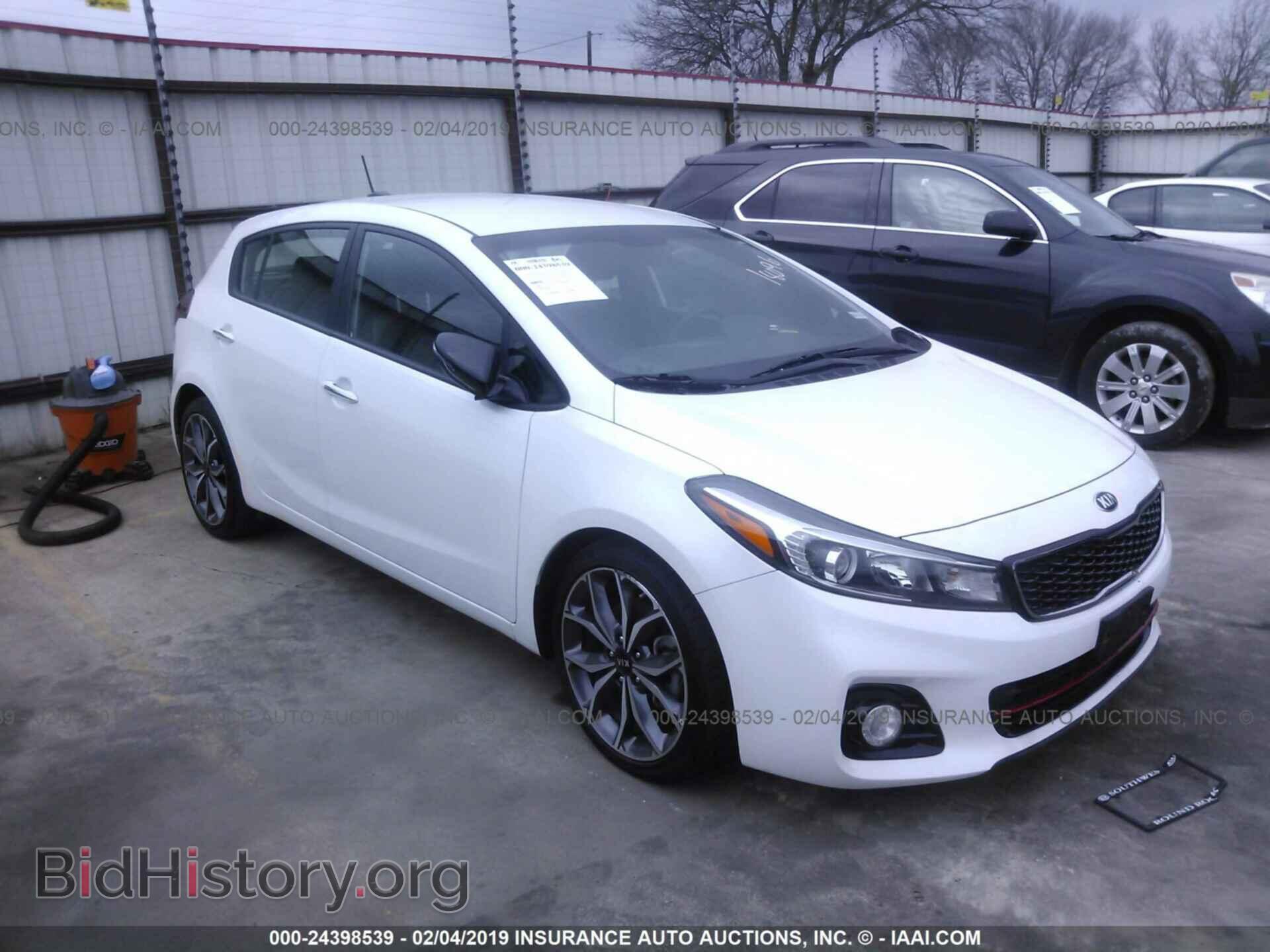 Фотография 3KPFN5A33HE140175 - KIA FORTE 2017