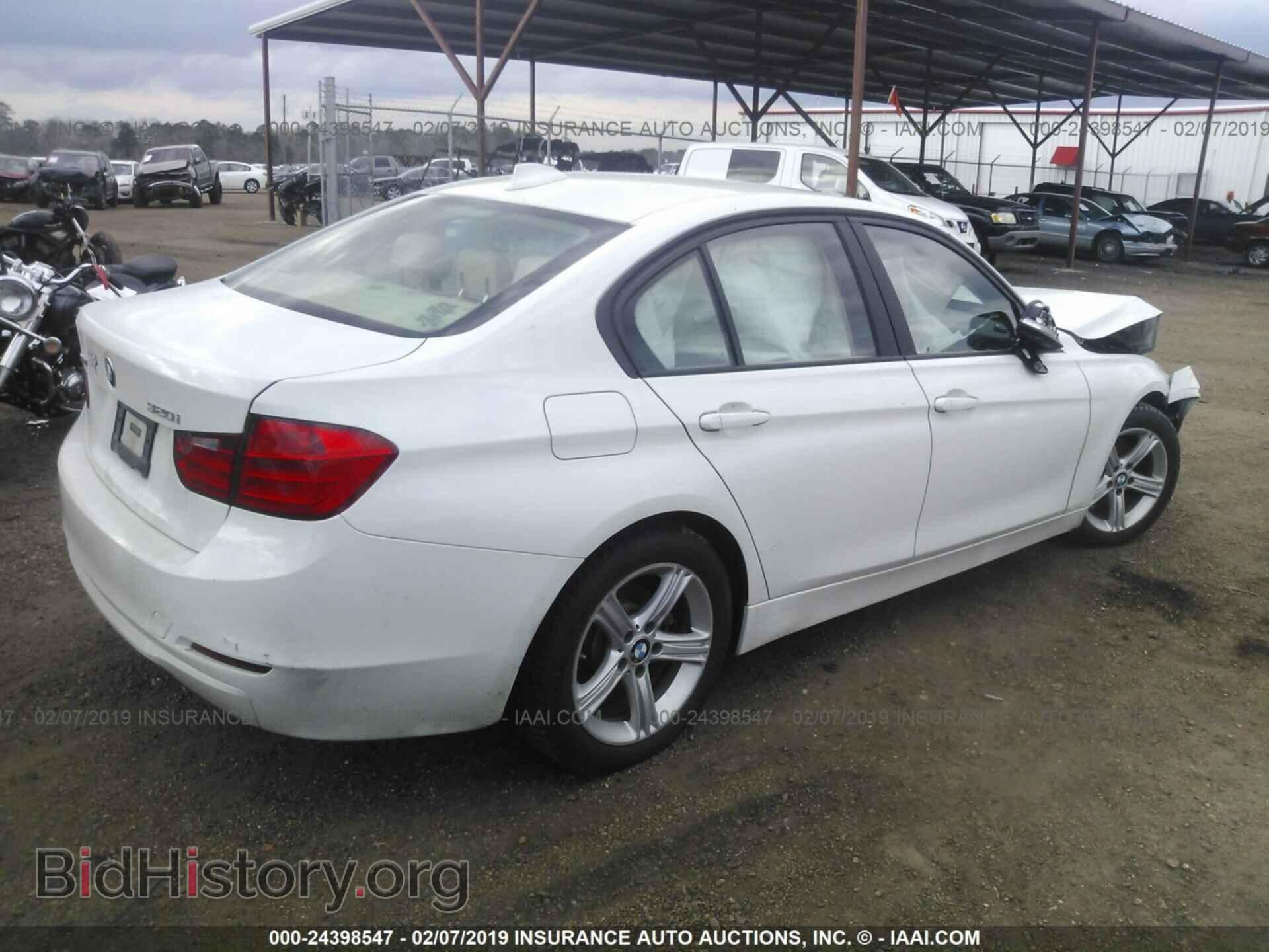 2013 BMW 320 - VIN: WBA3C3C59DF978736 - Фото 4