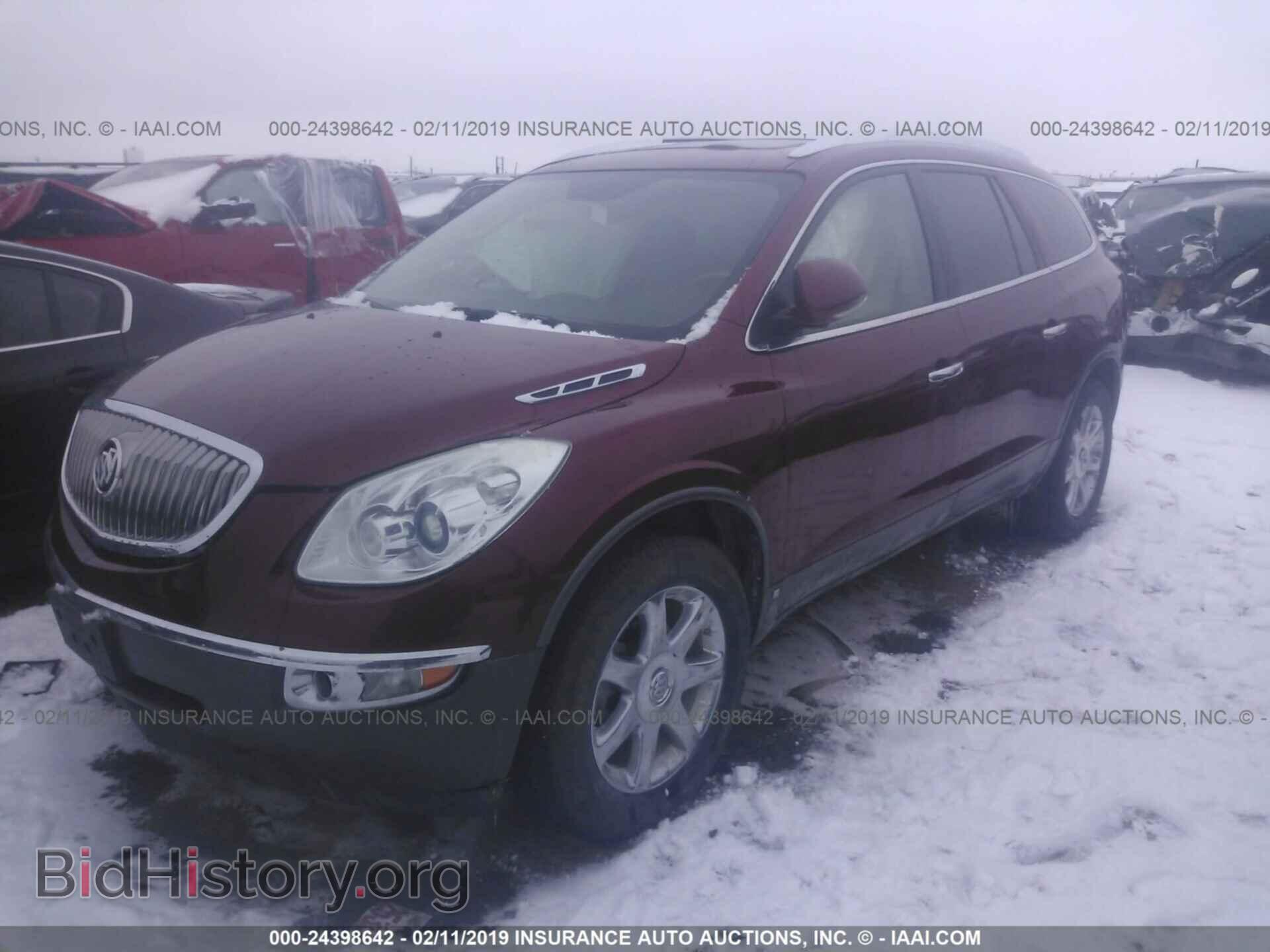 2008 BUICK ENCLAVE - VIN: 5GAER23788J230277 - Фото 2