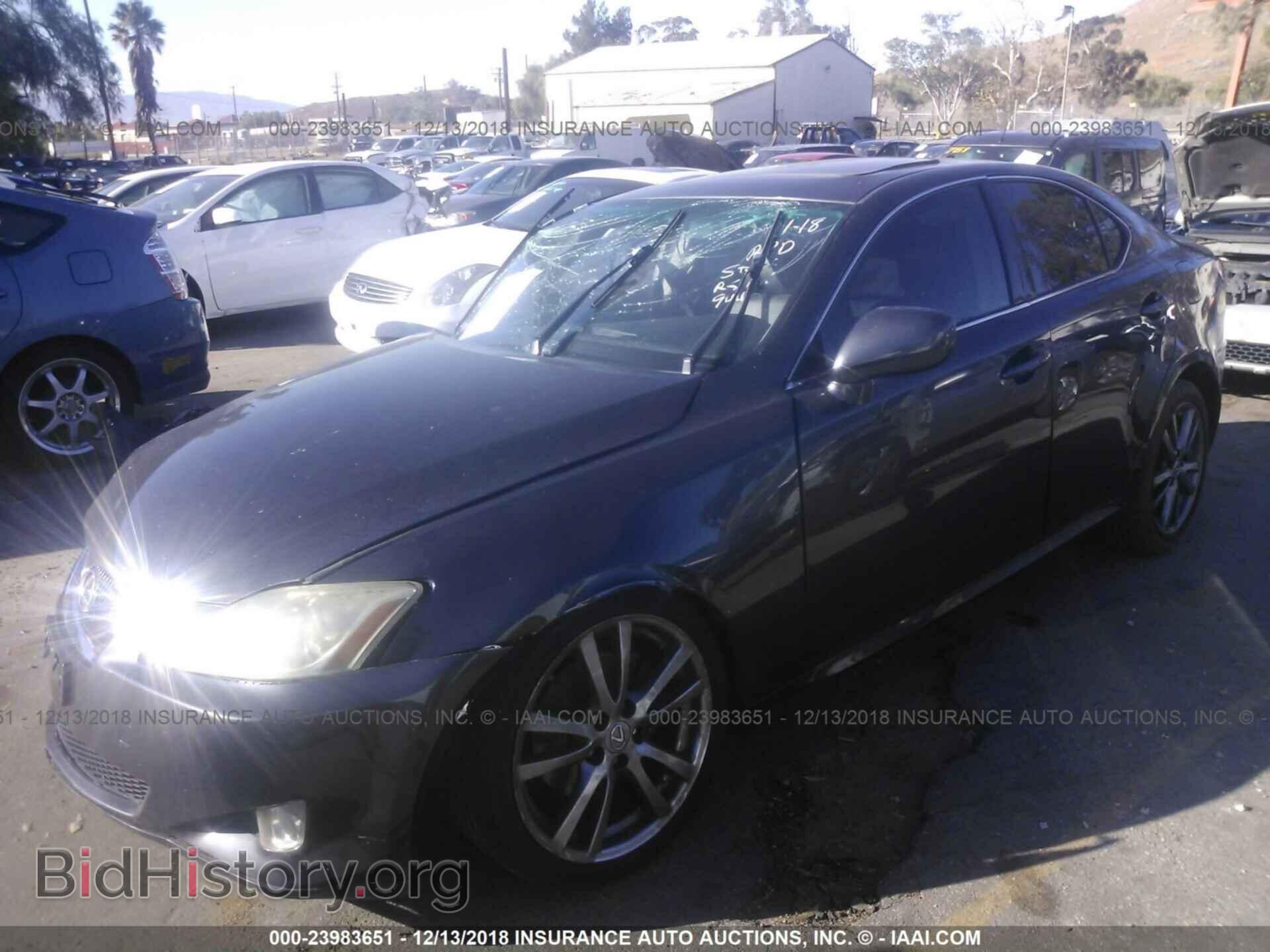 2008 LEXUS IS - VIN: JTHBK262885079440 - Фото 2