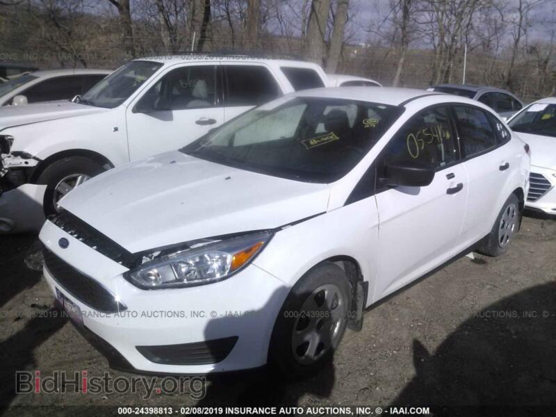 2016 Ford FOCUS (VIN 1FADP3E27GL293158) — фото 2 из 10