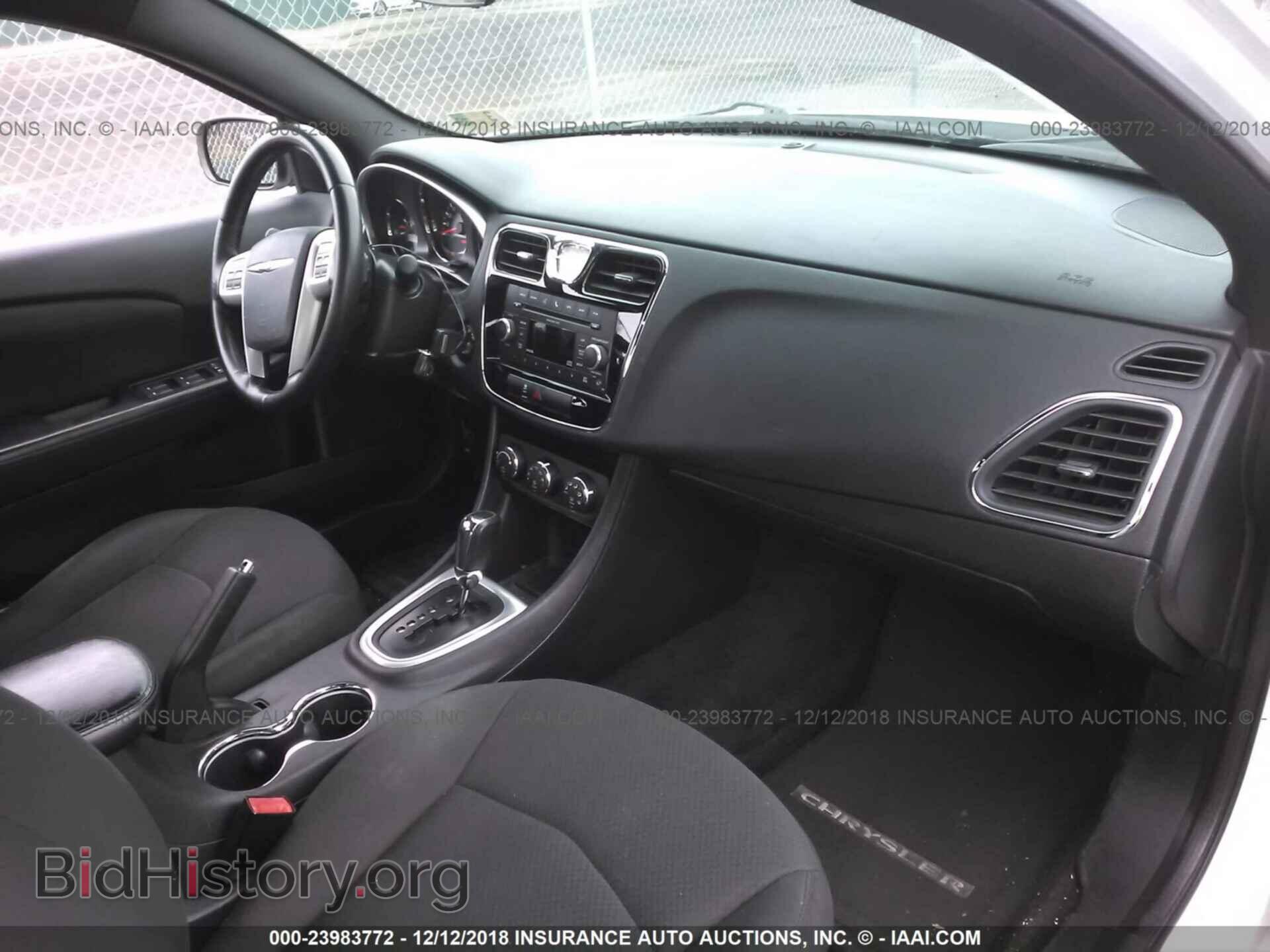 2011 CHRYSLER 200 - VIN: 1C3BC1FG3BN553343 - Photo 5