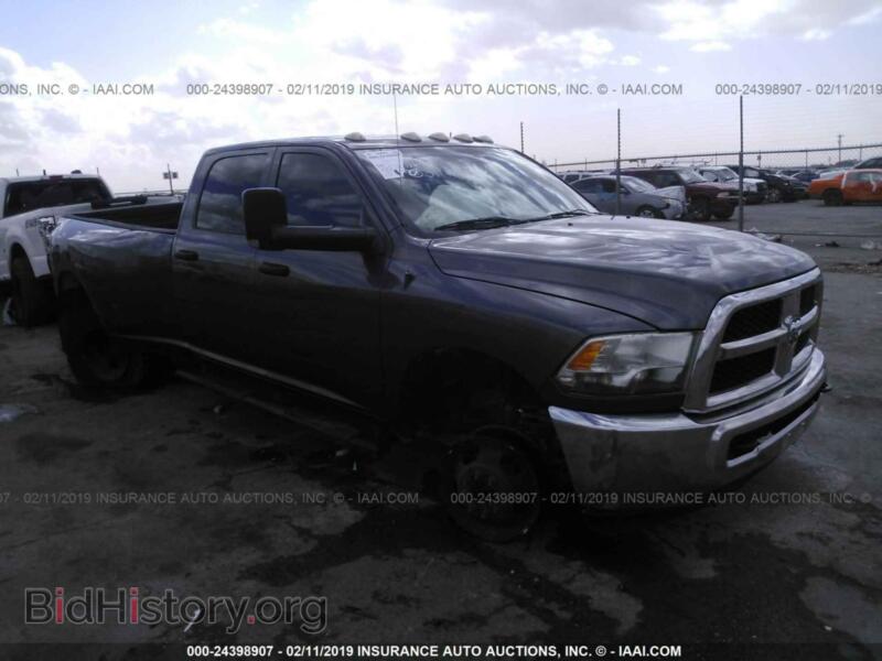 2014 RAM 3500 ST (VIN 3C63RRGL7EG275429) — фото 1 из 10, IAAI, повреждение: оба бока