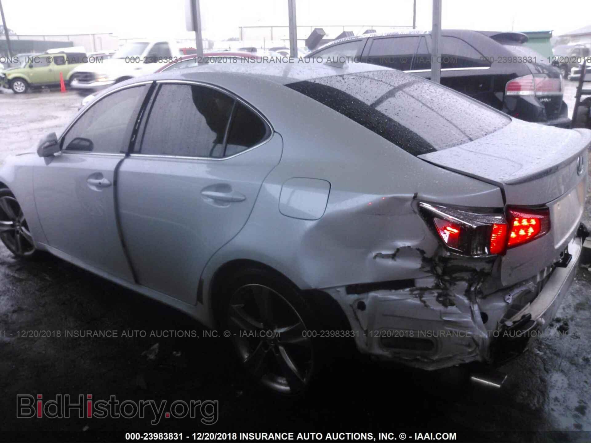 2011 LEXUS IS - VIN: JTHBF5C27B5141718 - Фото 3