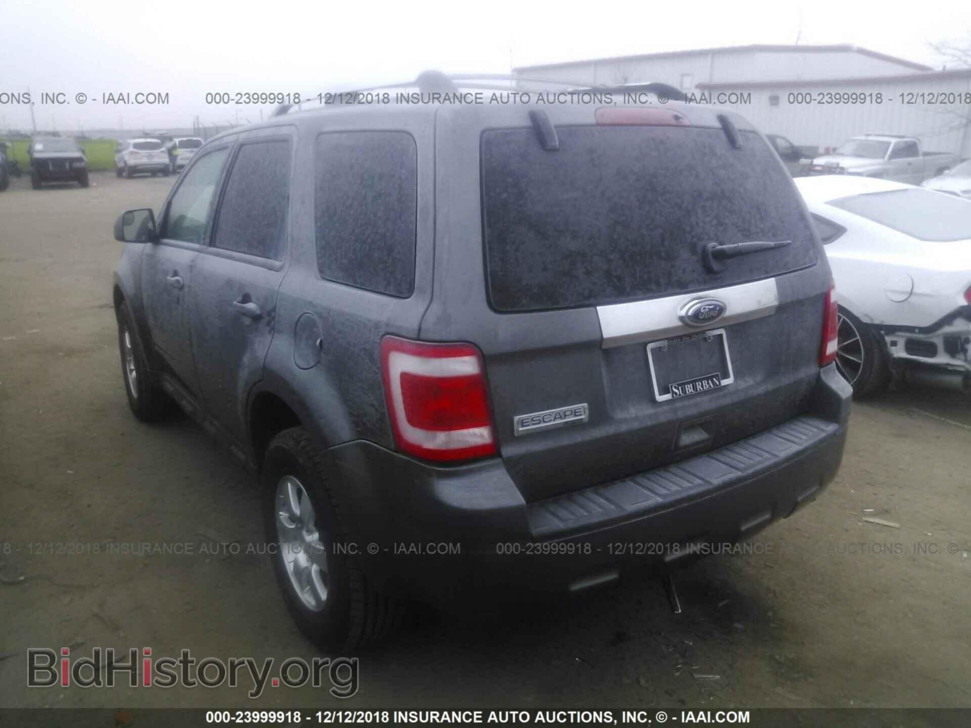 2011 FORD ESCAPE - VIN: 1FMCU0E7XBKA21044 - Фото 3