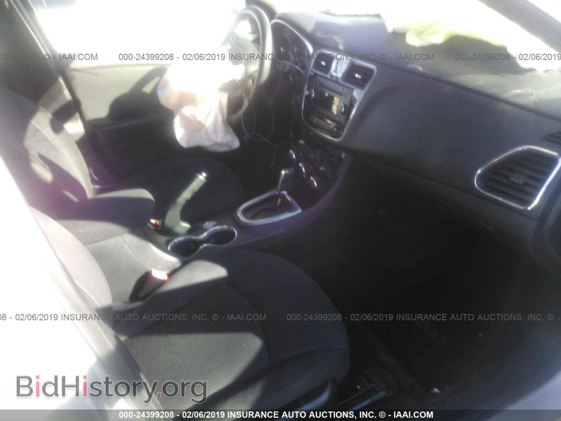 2012 CHRYSLER 200 - VIN: 1C3CCBAB5CN205356 - Фото 5