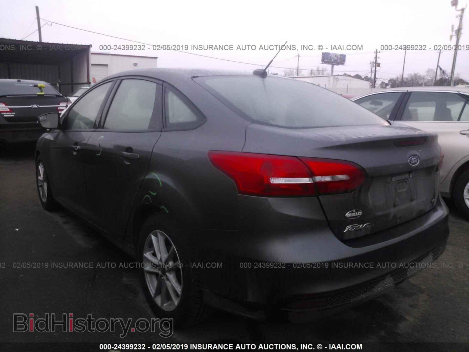 2017 FORD FOCUS - VIN: 1FADP3F22HL303336 - Photo 3