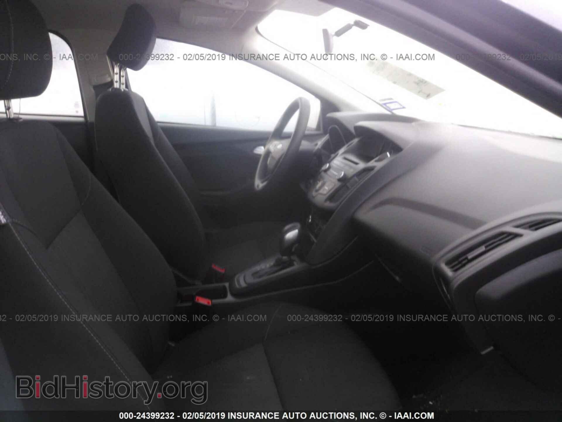 2017 FORD FOCUS - VIN: 1FADP3F22HL303336 - Photo 5