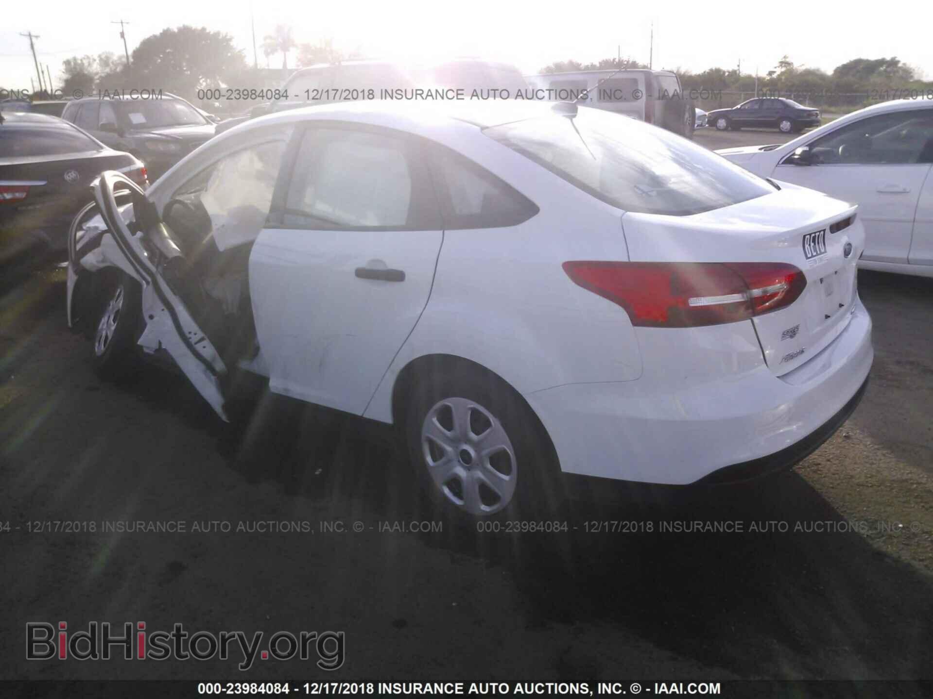 2016 FORD FOCUS - VIN: 1FADP3E24GL360895 - Photo 3