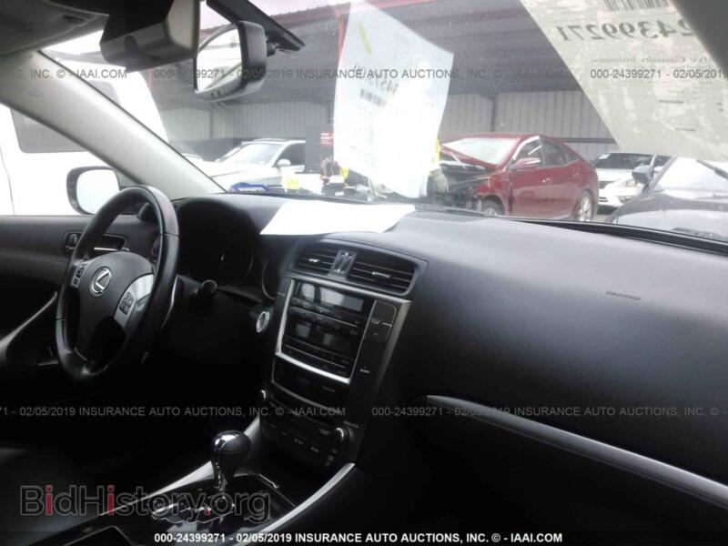 2012 Lexus IS (VIN JTHBF5C2XC5177341) — фото 5 из 10