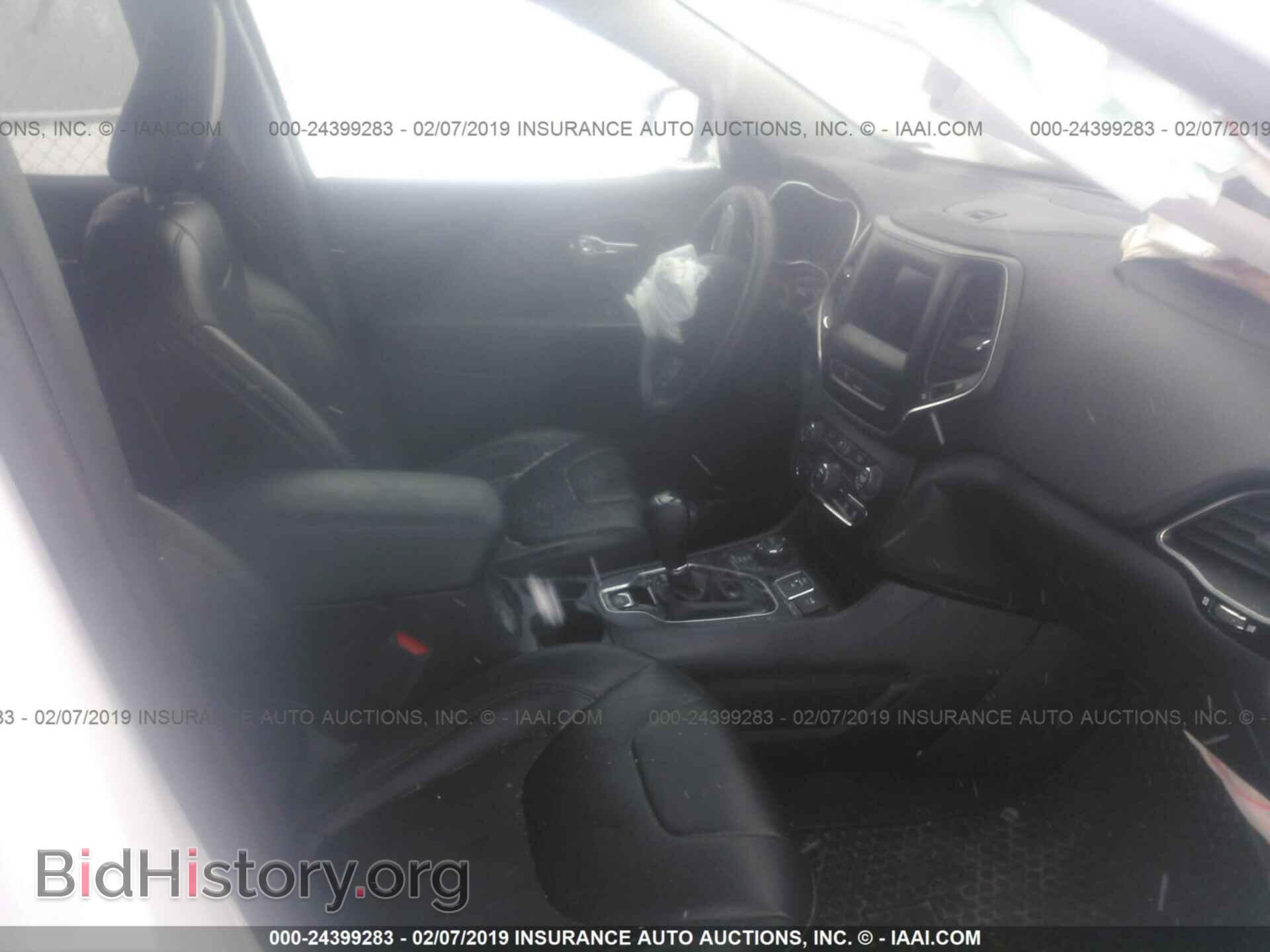 2019 JEEP CHEROKEE - VIN: 1C4PJMLX3KD299328 - Фото 5