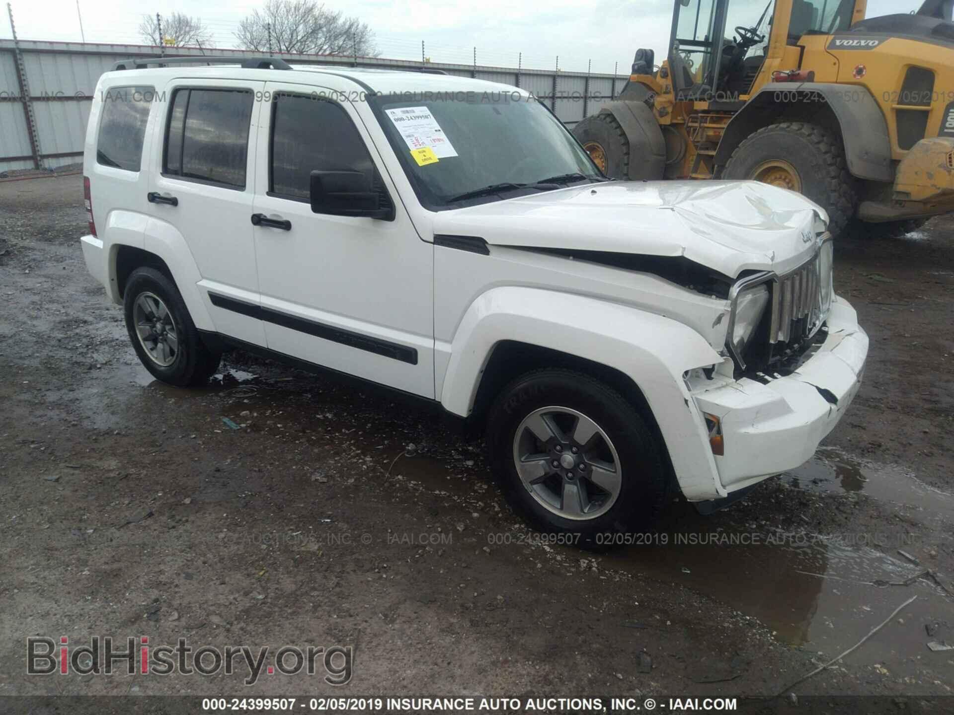 Фотография 1J8GN28K38W155144 - JEEP LIBERTY 2008