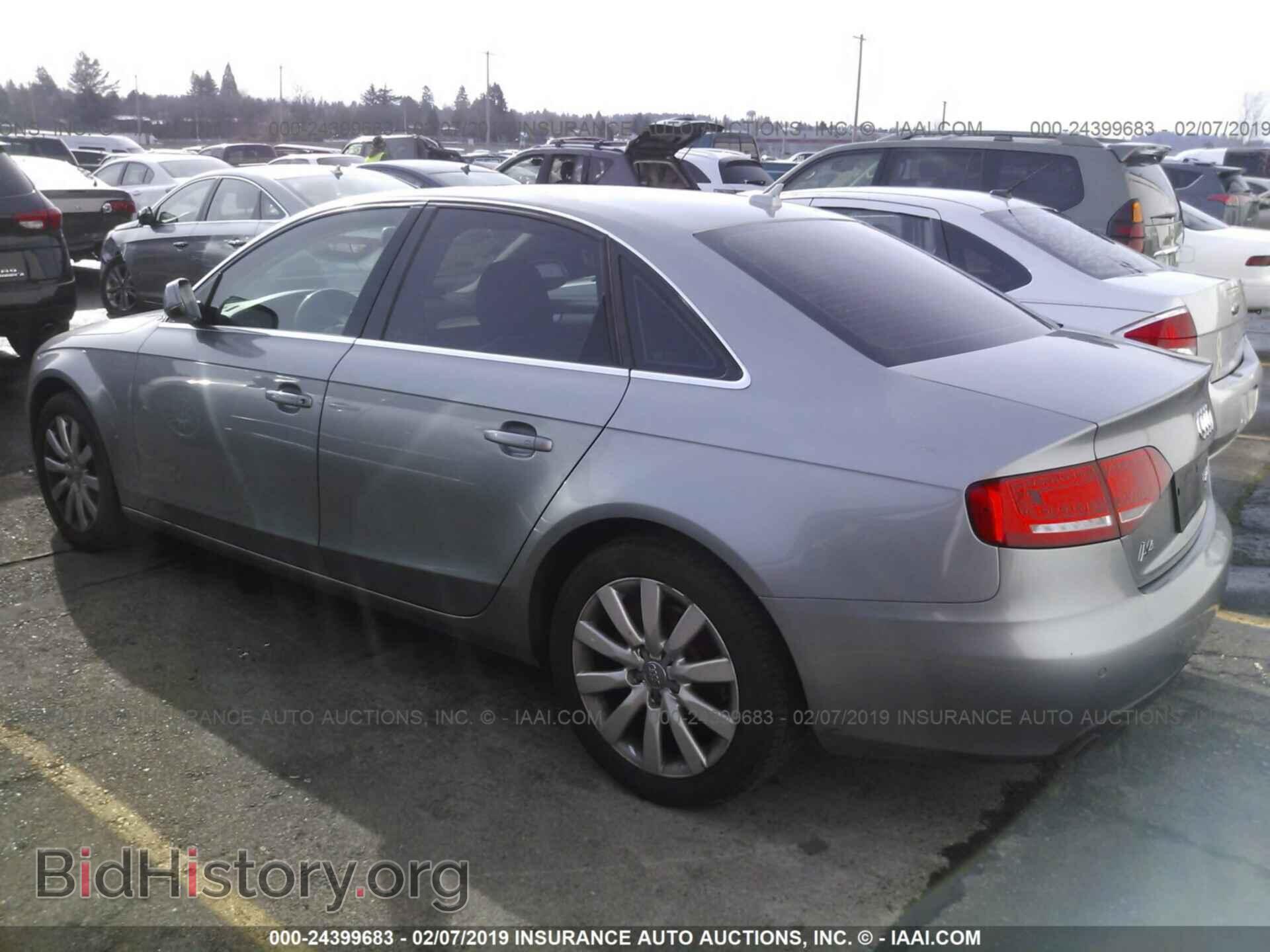 2010 AUDI A4 - VIN: WAUFFAFL2AN048827 - Фото 3