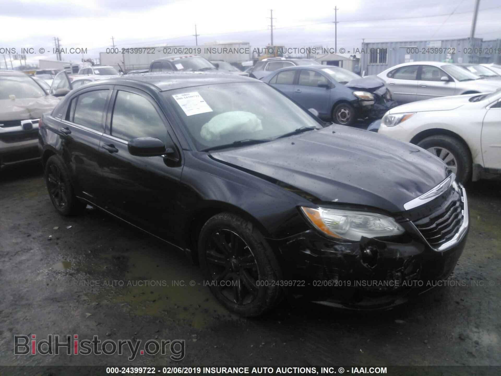 Photo 1C3CCBAB3DN762767 - CHRYSLER 200 2013