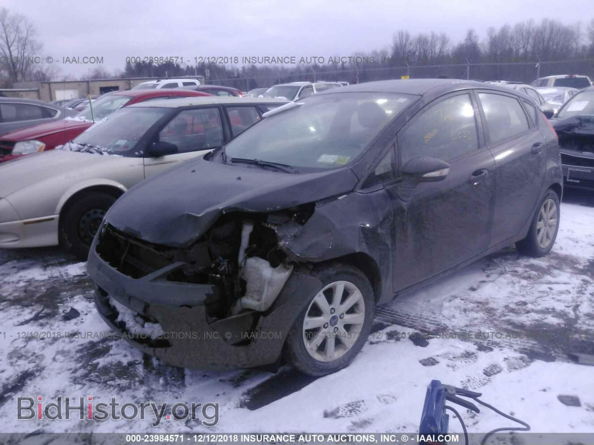 2013 FORD FIESTA - VIN: 3FADP4EJ7DM191205 - Photo 2