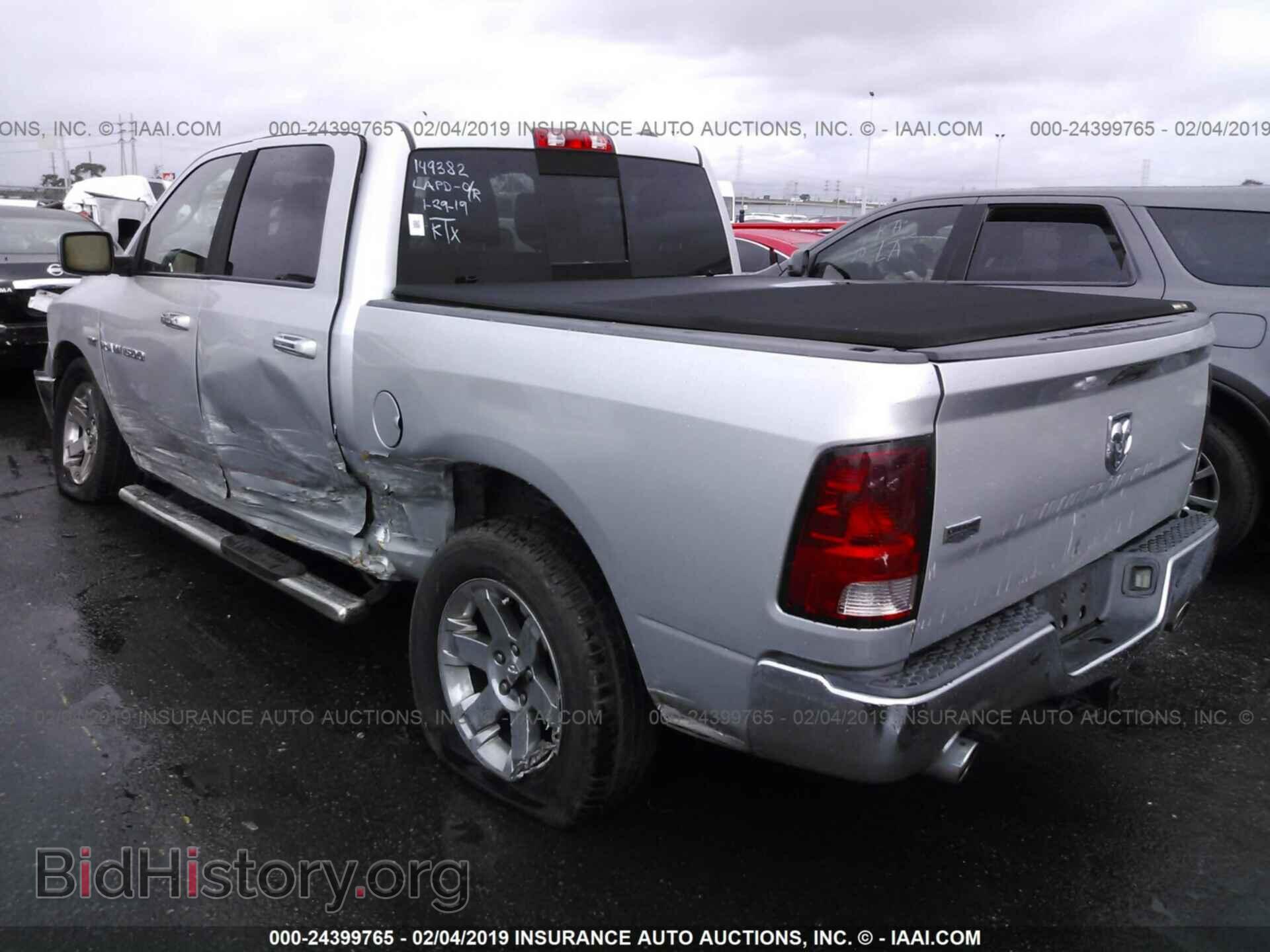 2011 DODGE RAM 1500 - VIN: 1D7RB1CT7BS530086 - Фото 3