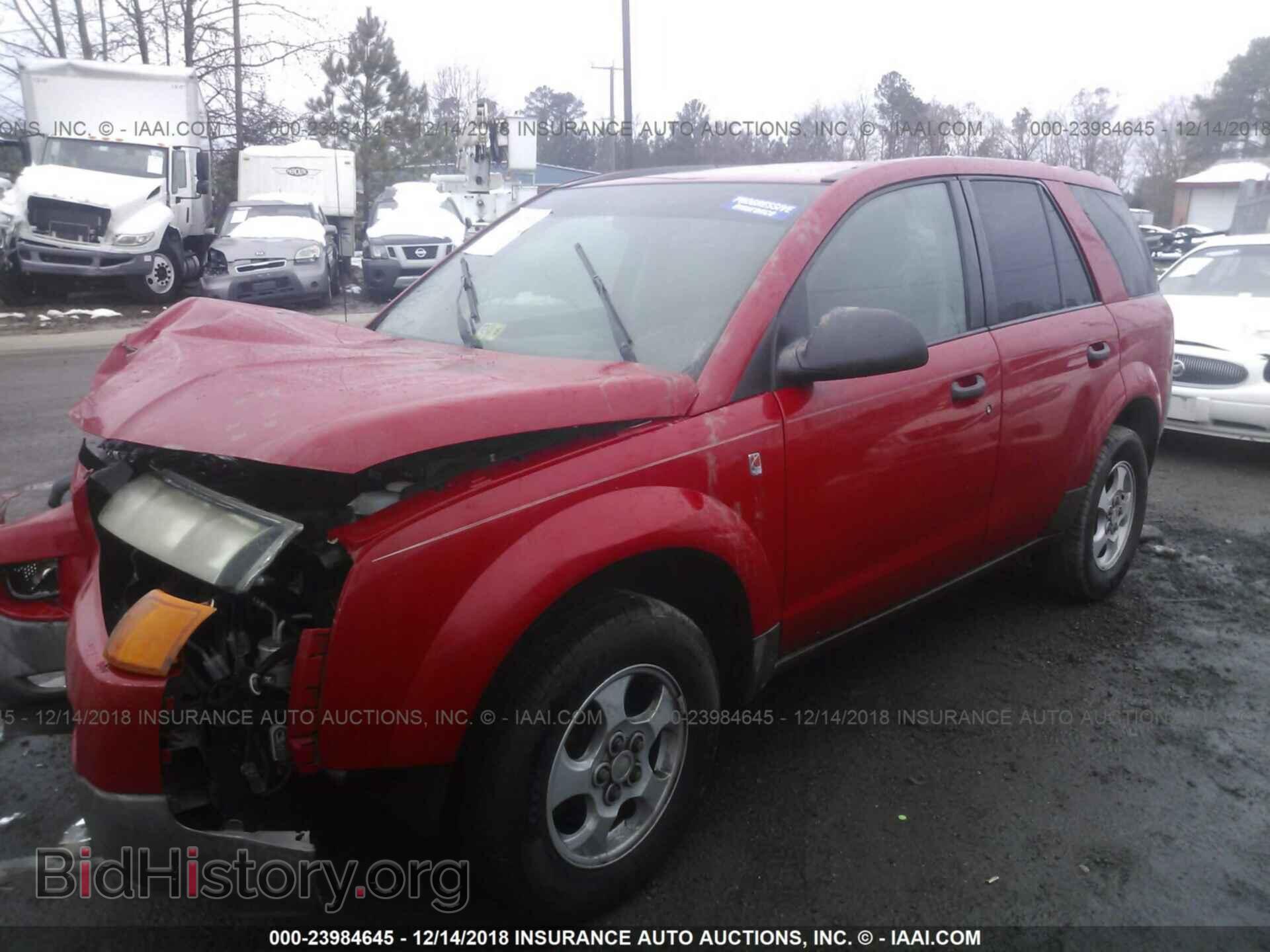 2004 SATURN VUE - VIN: 5GZCZ23D34S857712 - Фото 2