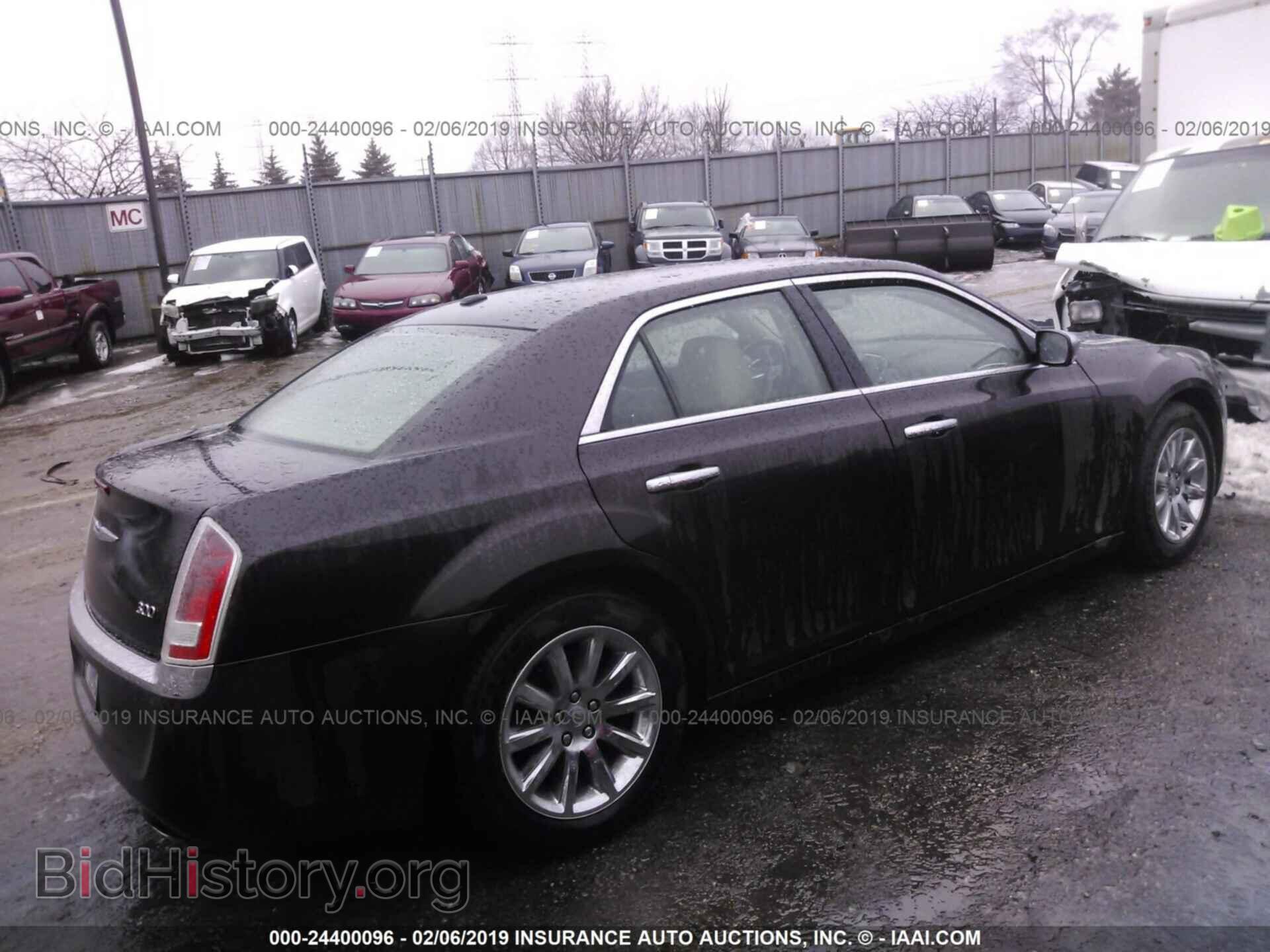 2012 CHRYSLER 300 - VIN: 2C3CCACG8CH182800 - Фото 4