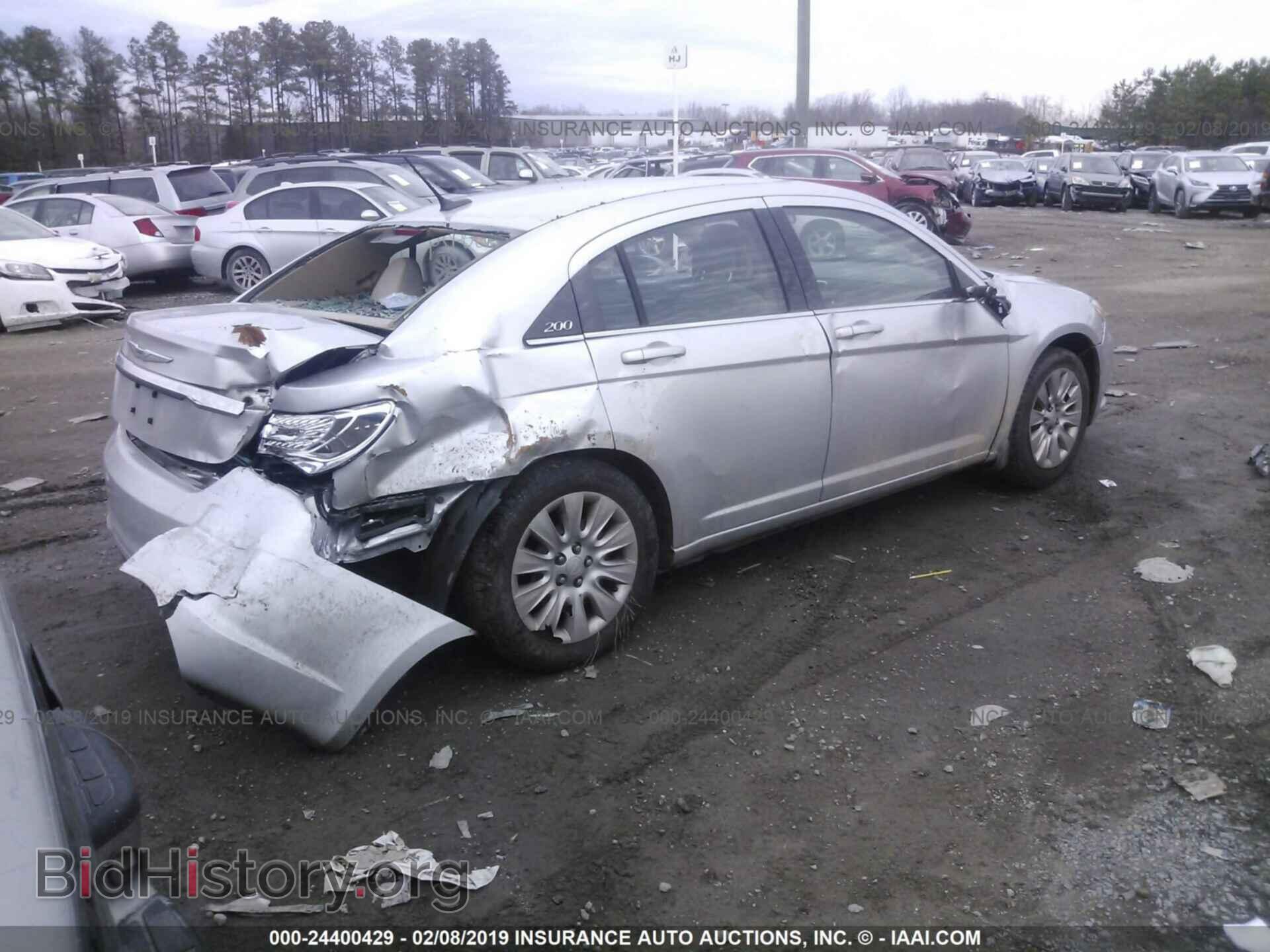 2012 CHRYSLER 200 - VIN: 1C3CCBAB3CN292450 - Фото 4