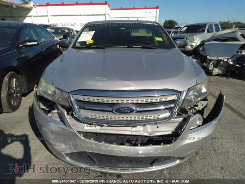 2011 Ford TAURUS (VIN 1FAHP2FW1BG147210) — photo 6 of 10