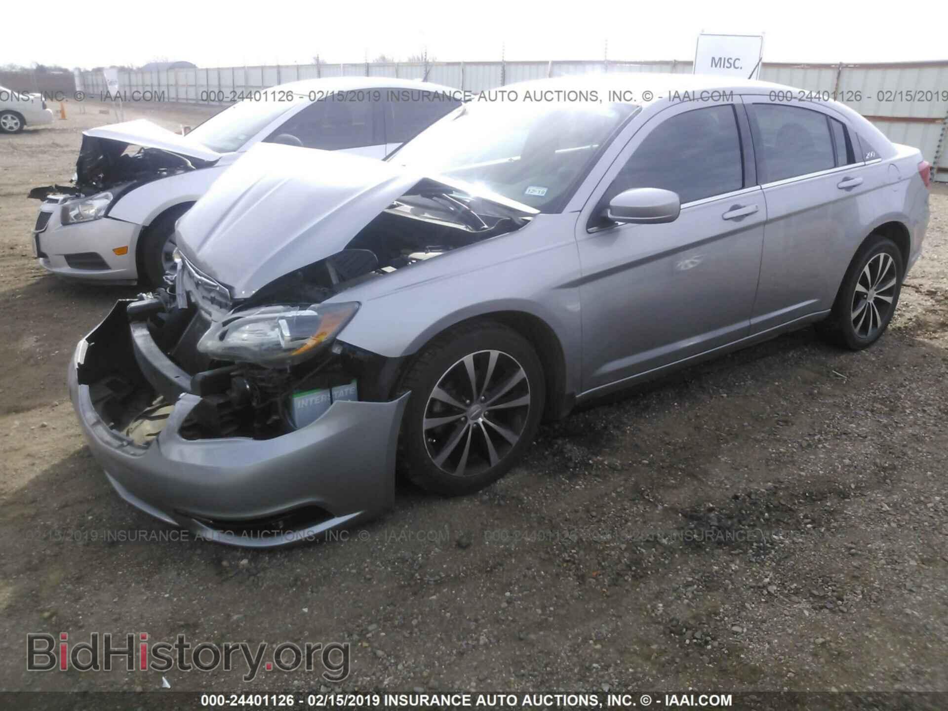 2013 CHRYSLER 200 - VIN: 1C3CCBBB4DN597083 - Photo 2