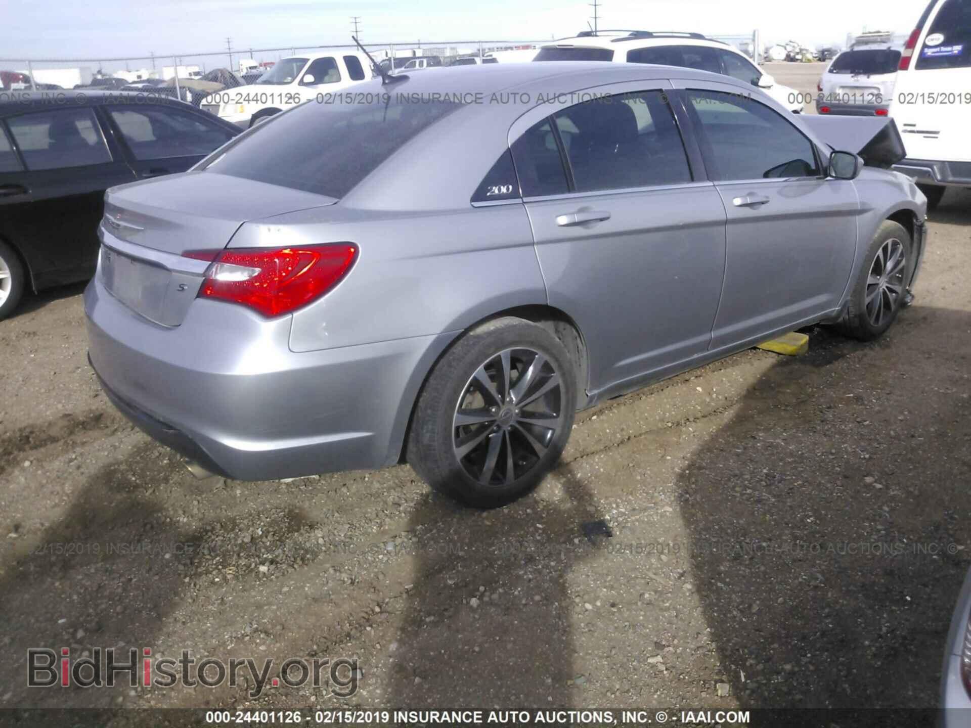2013 CHRYSLER 200 - VIN: 1C3CCBBB4DN597083 - Photo 4