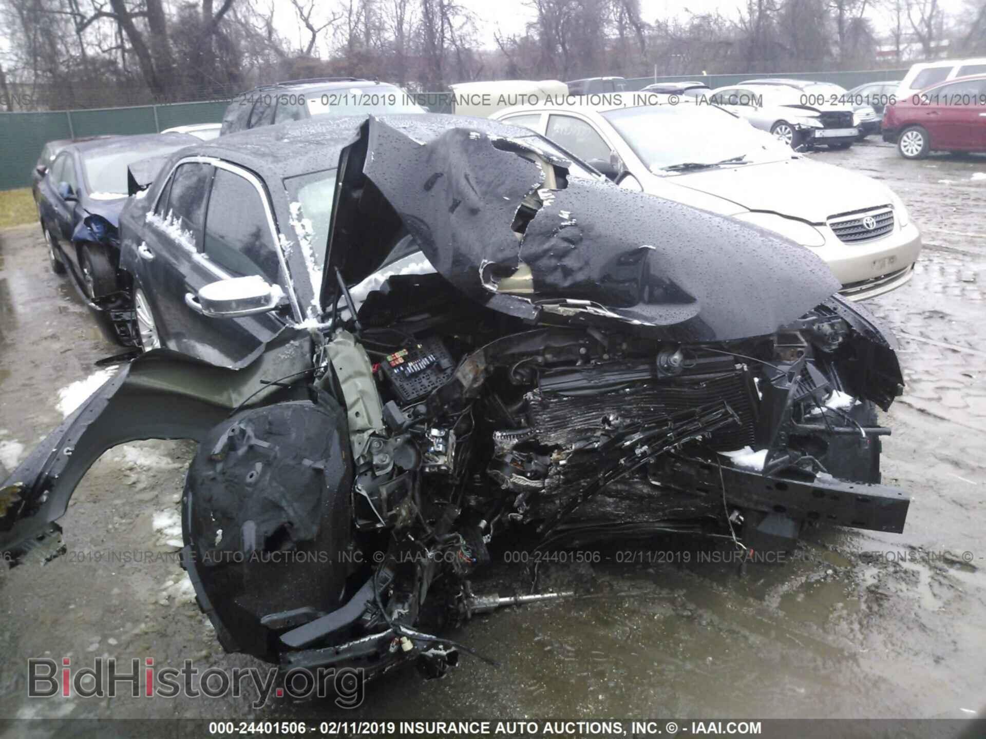 2013 CHRYSLER 300C - VIN: 2C3CCAPT8DH572899 - Фото 10