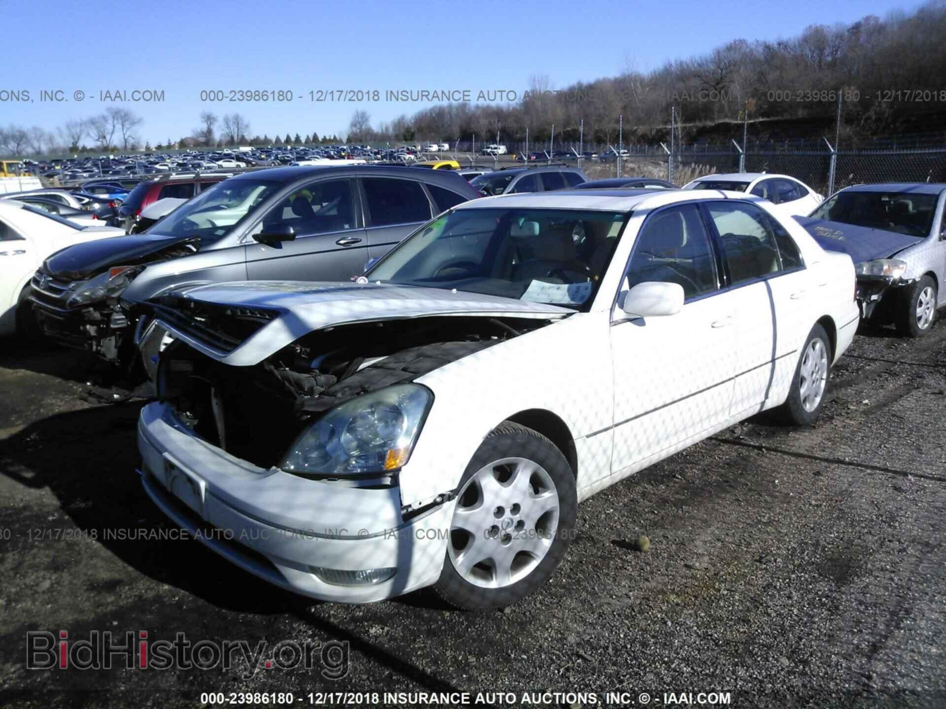 2001 LEXUS LS - VIN: JTHBN30F110051233 - Photo 2