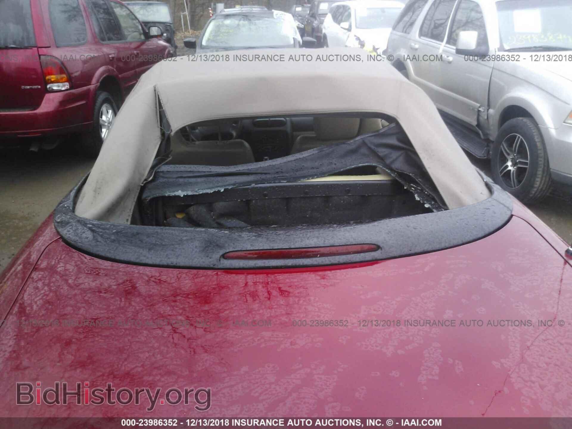 1998 CHRYSLER SEBRING - VIN: 3C3EL55H0WT201907 - Фото 6