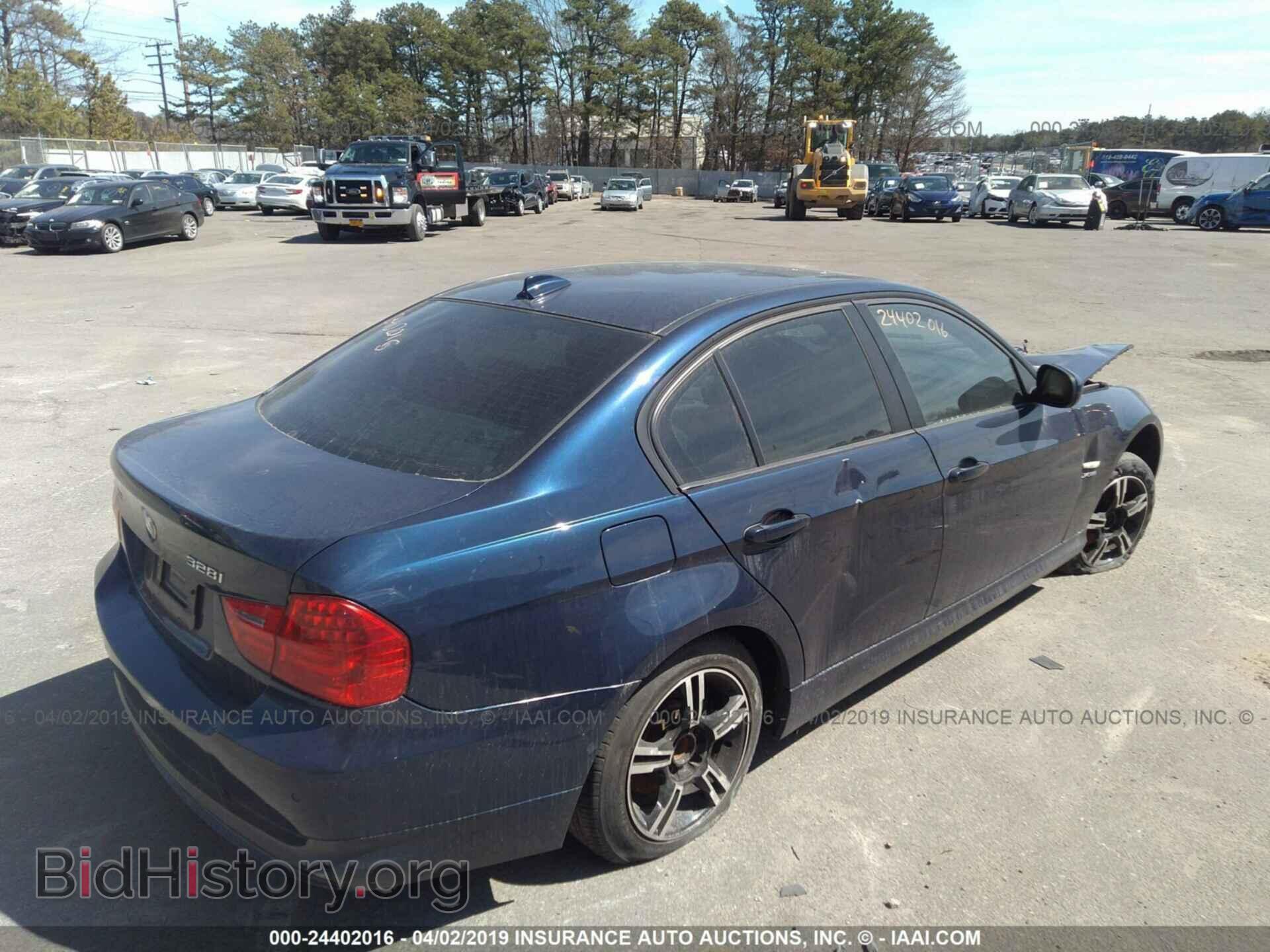 2011 BMW 328 - VIN: WBAPK7C54BA821394 - Фото 4