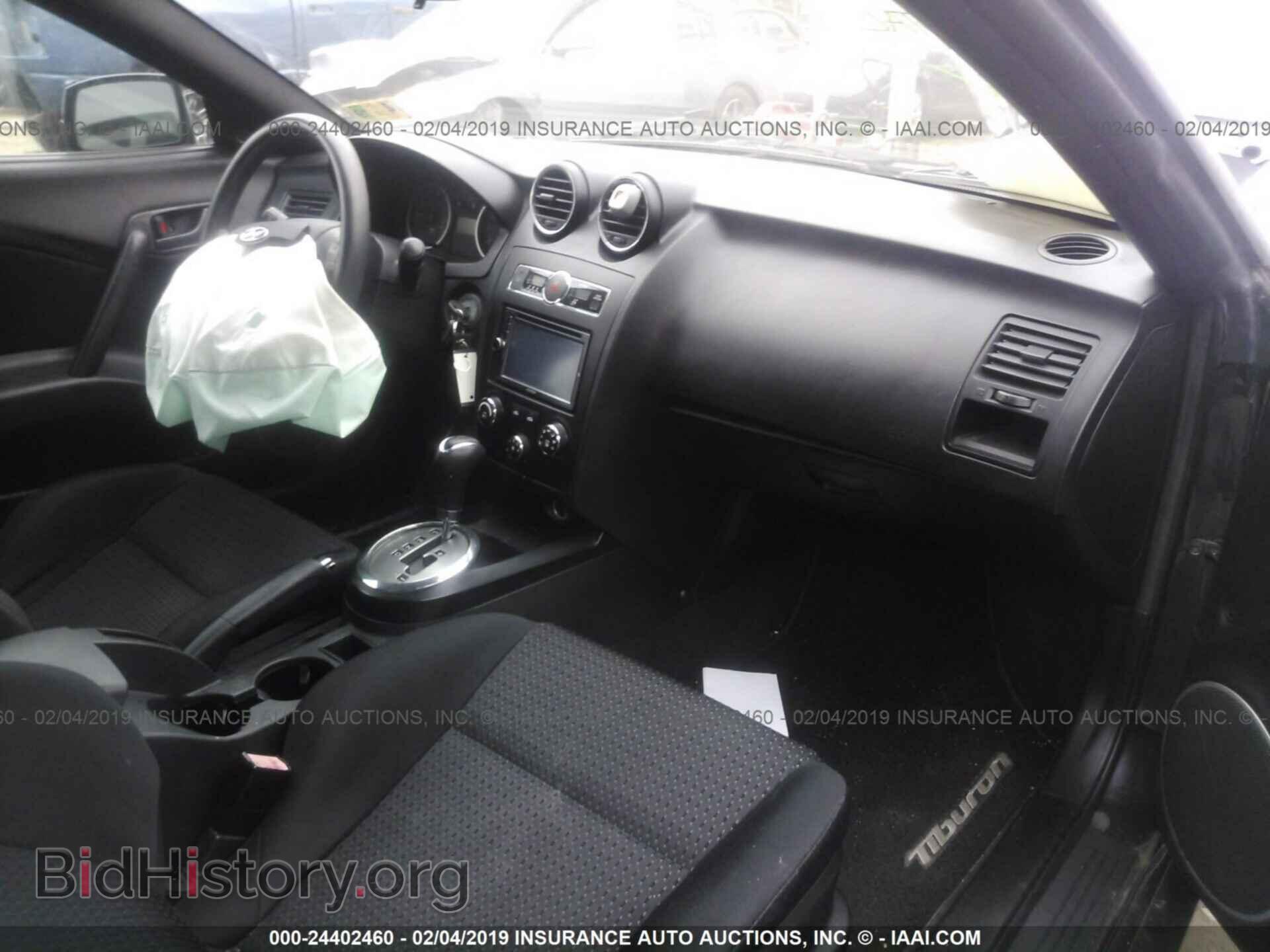 2008 HYUNDAI TIBURON - VIN: KMHHM66D38U280257 - Фото 5