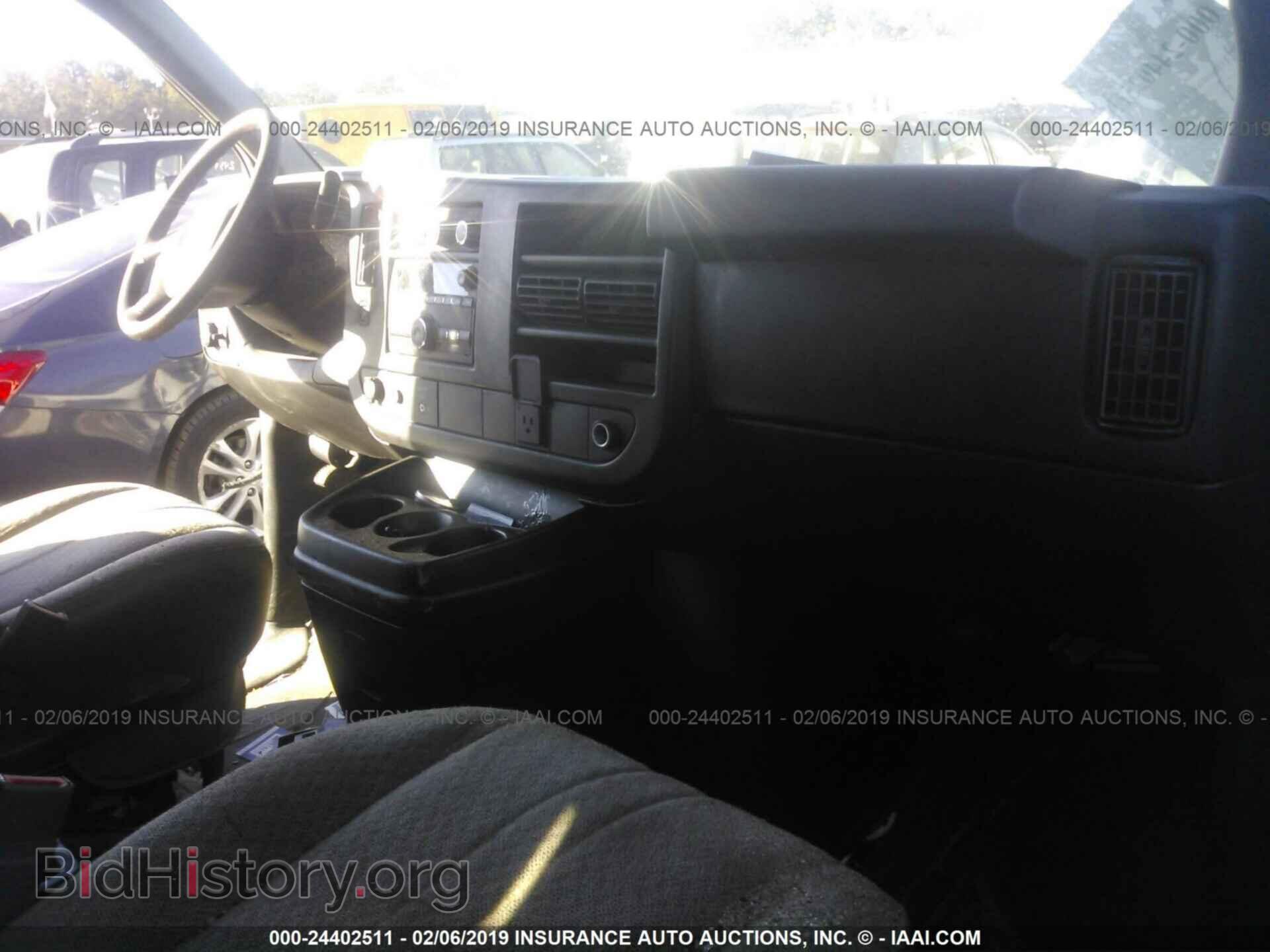 2015 GMC SAVANA - VIN: 1GTW7FCF8F1901628 - Фото 5