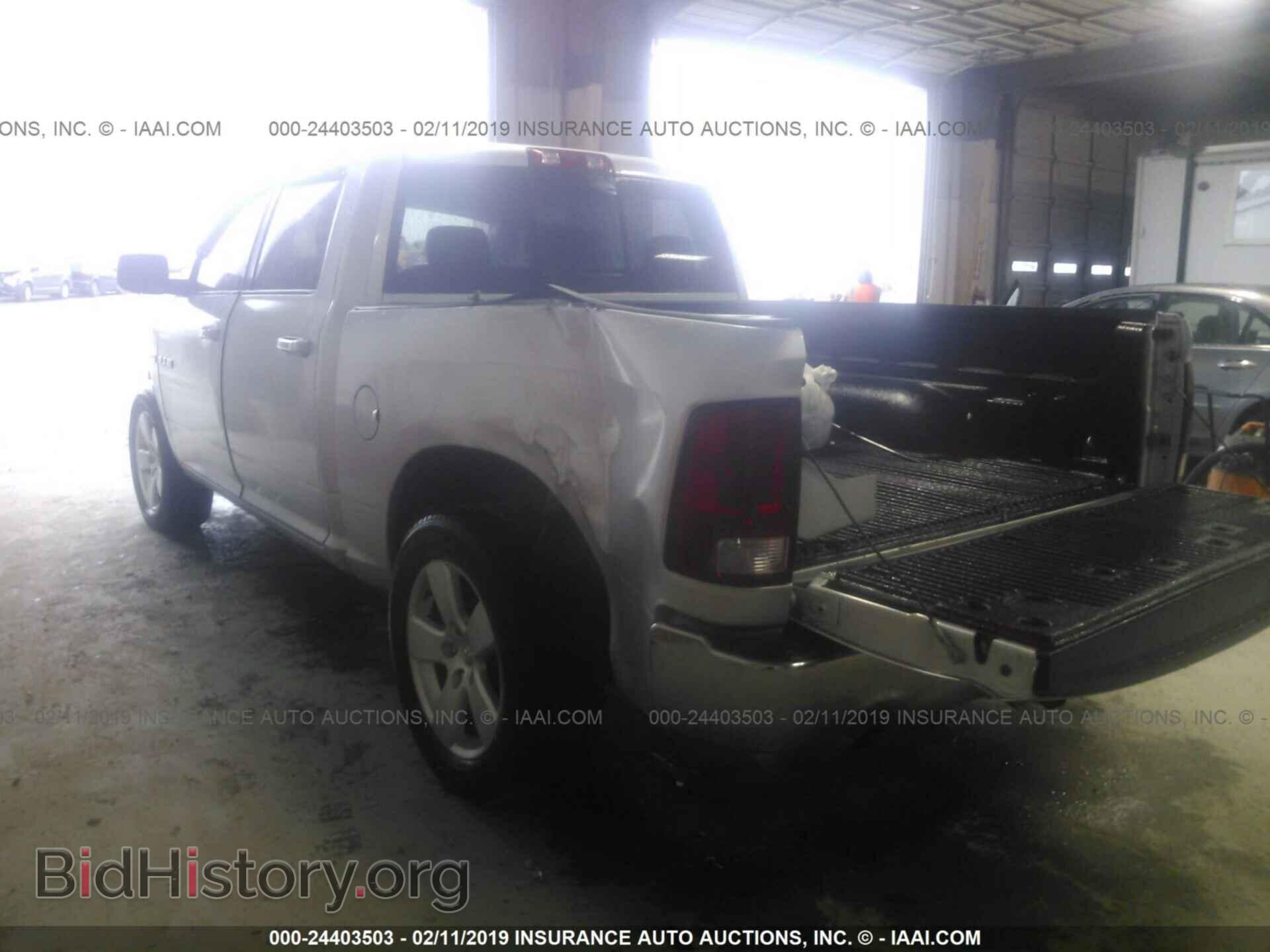2010 DODGE RAM 1500 - VIN: 1D7RB1CT7AS195202 - Фото 3