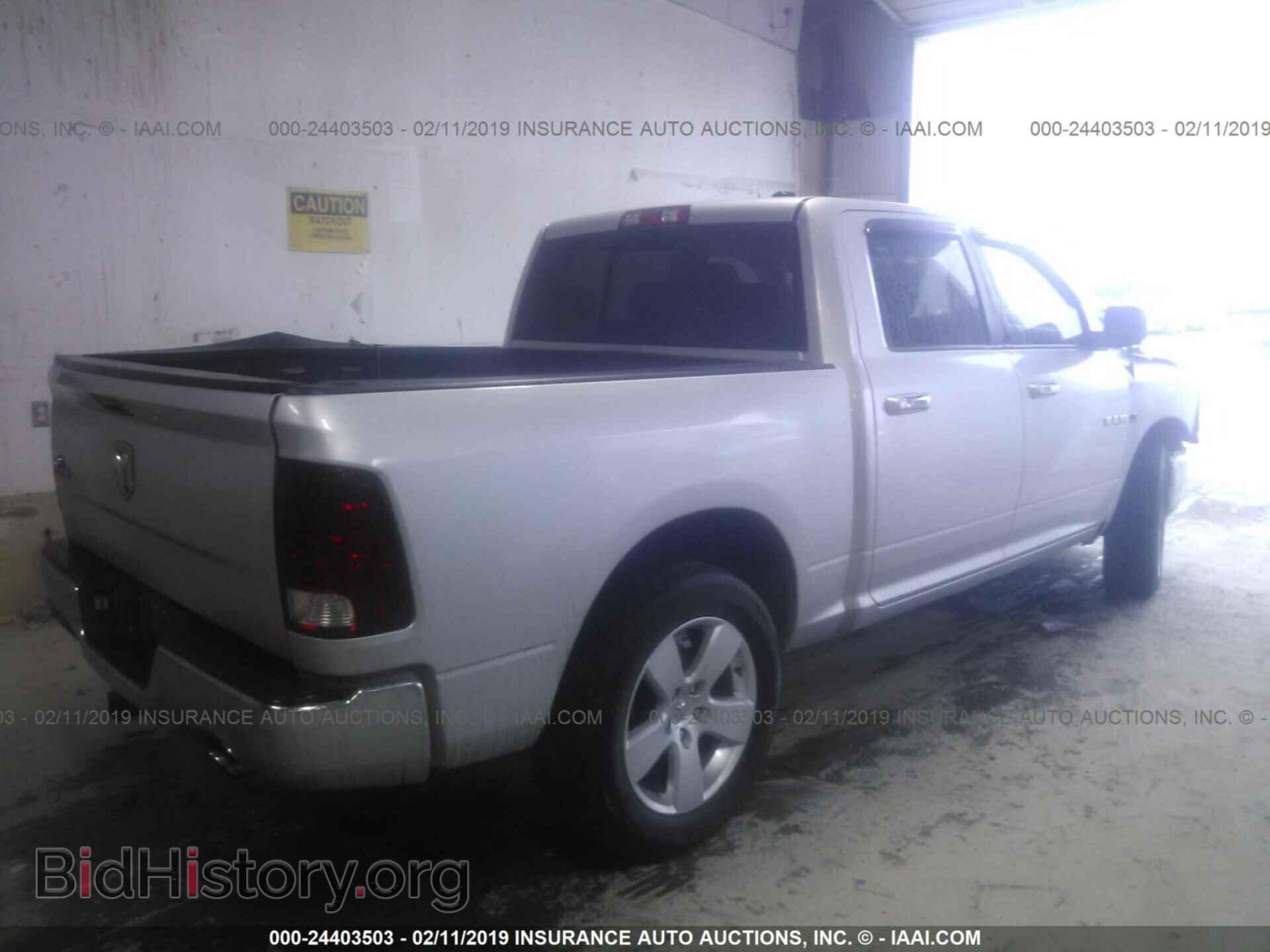 2010 DODGE RAM 1500 - VIN: 1D7RB1CT7AS195202 - Фото 4