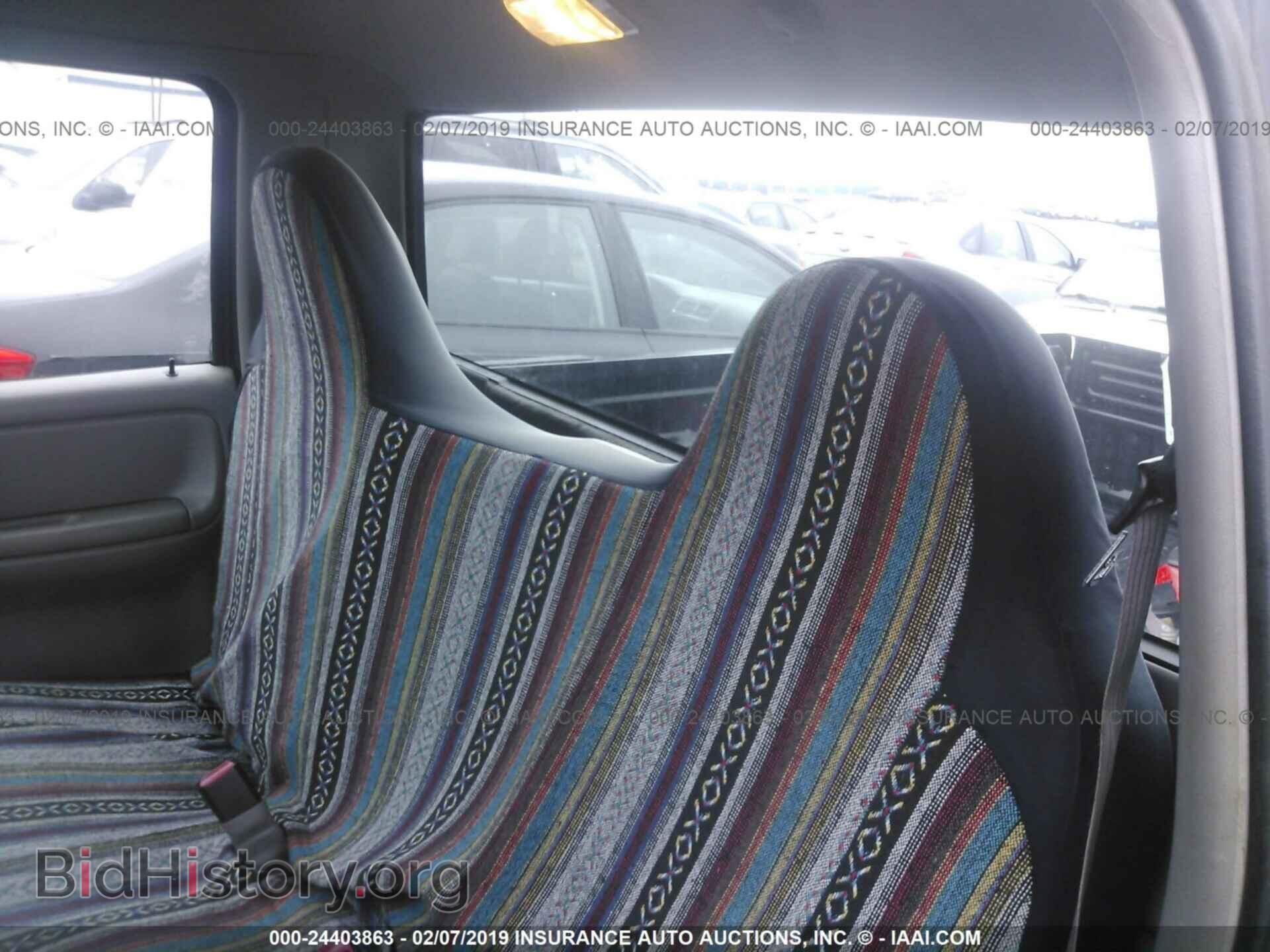 2000 MAZDA B2500 - VIN: 4F4YR12C5YTM07948 - Photo 8