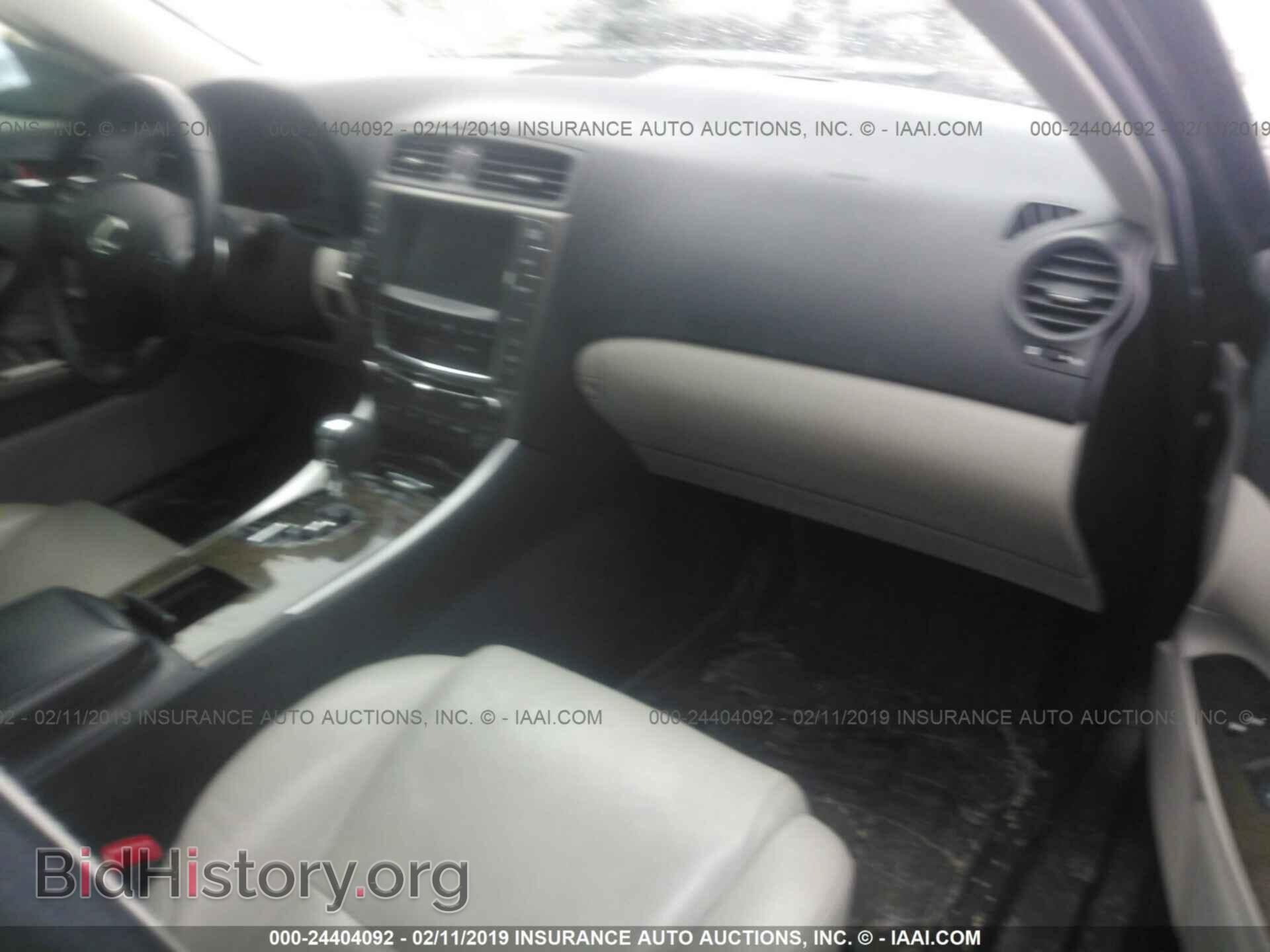 2010 LEXUS IS - VIN: JTHCF5C26A5041810 - Photo 5