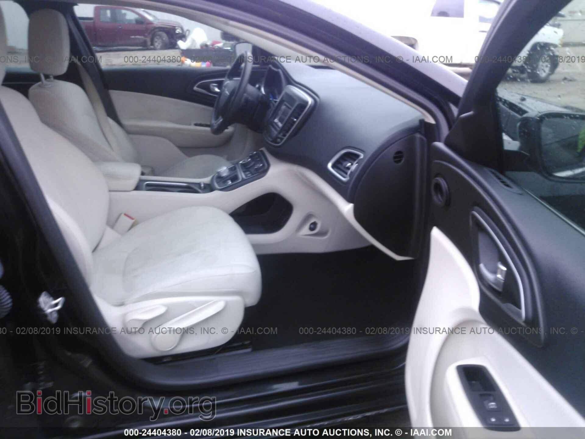 2016 CHRYSLER 200 - VIN: 1C3CCCAB9GN131399 - Photo 5