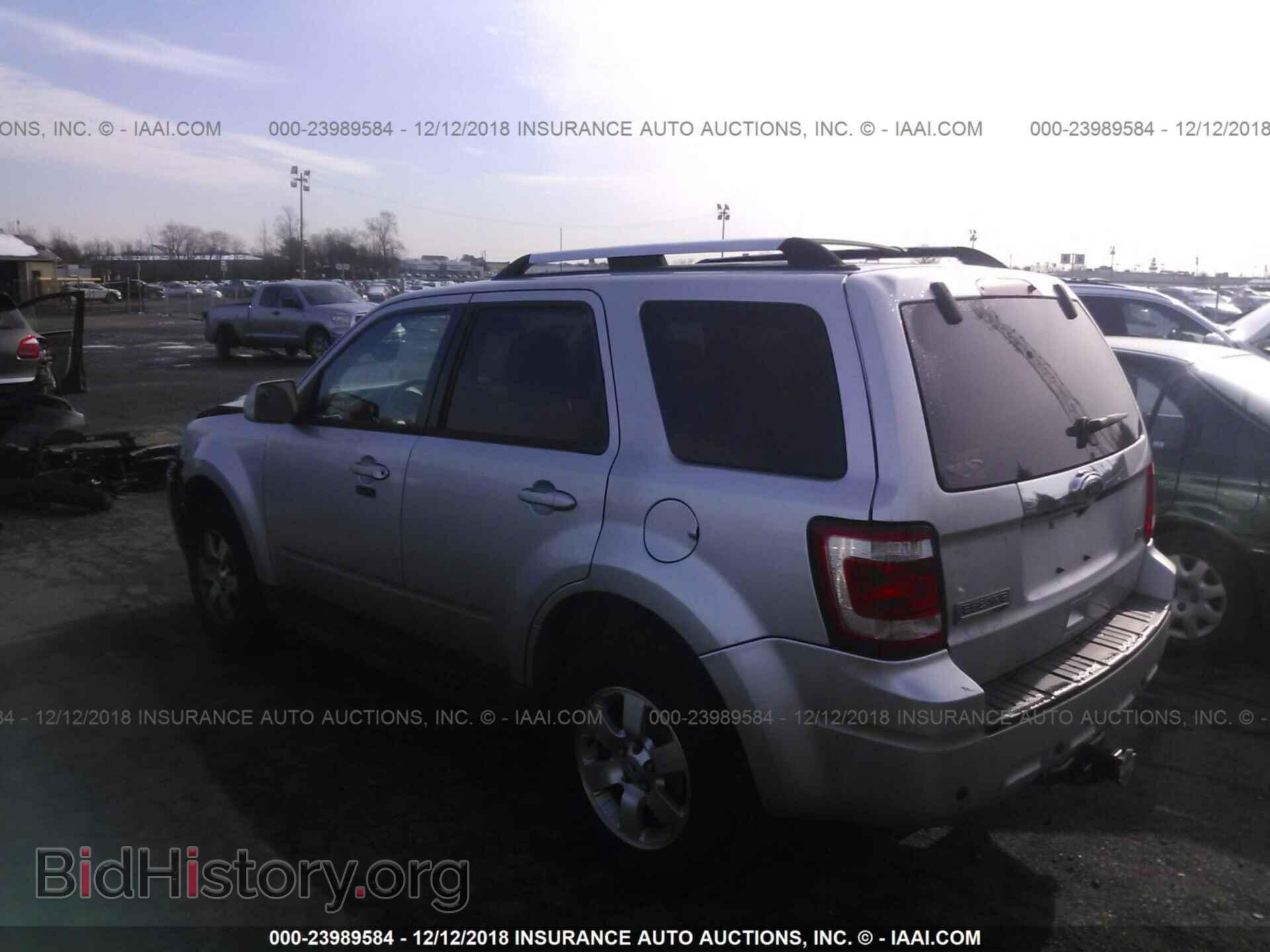 2011 FORD ESCAPE - VIN: 1FMCU9EG6BKA04634 - Фото 3