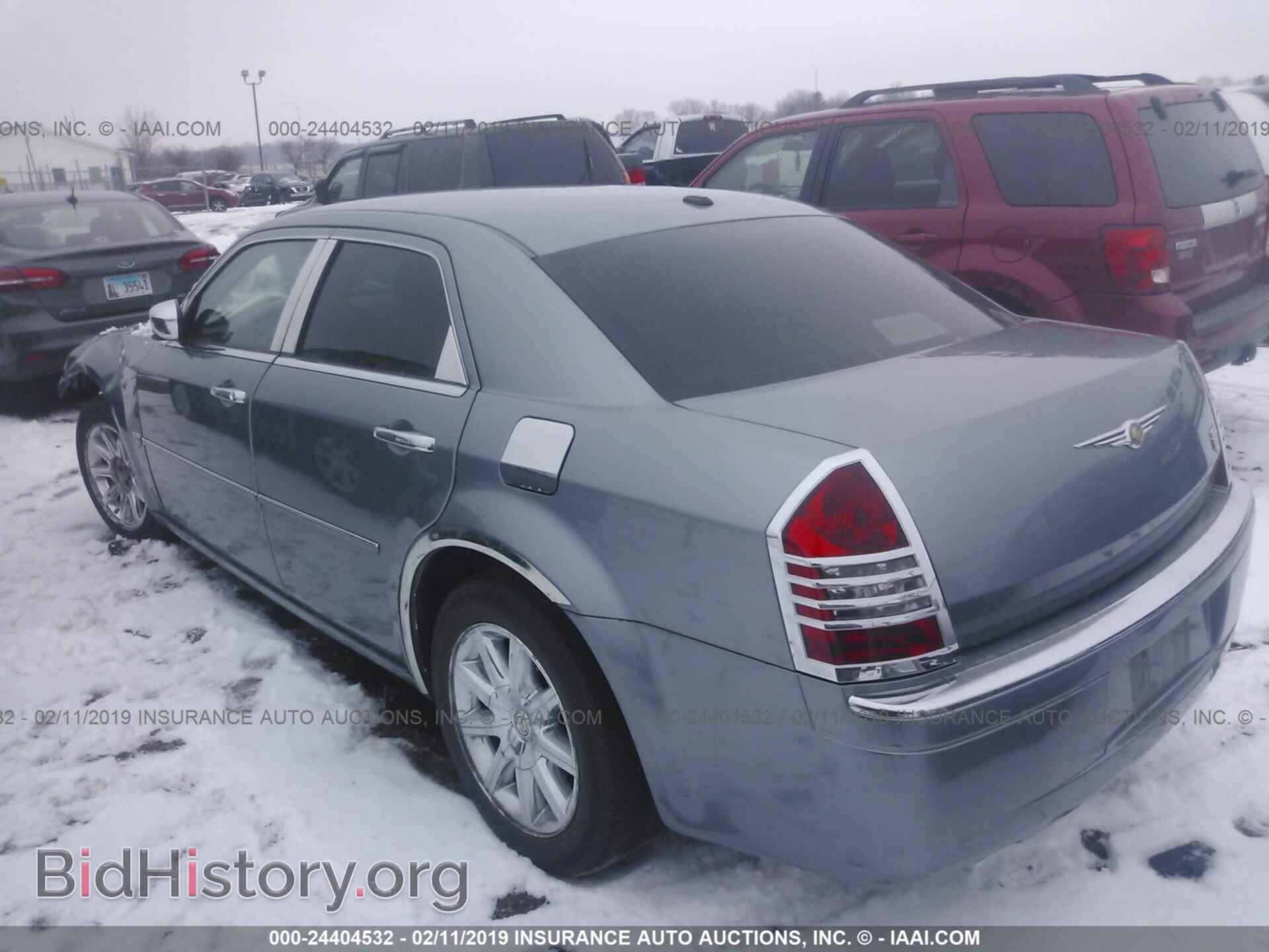 2007 CHRYSLER 300C - VIN: 2C3KA63H87H893622 - Фото 3