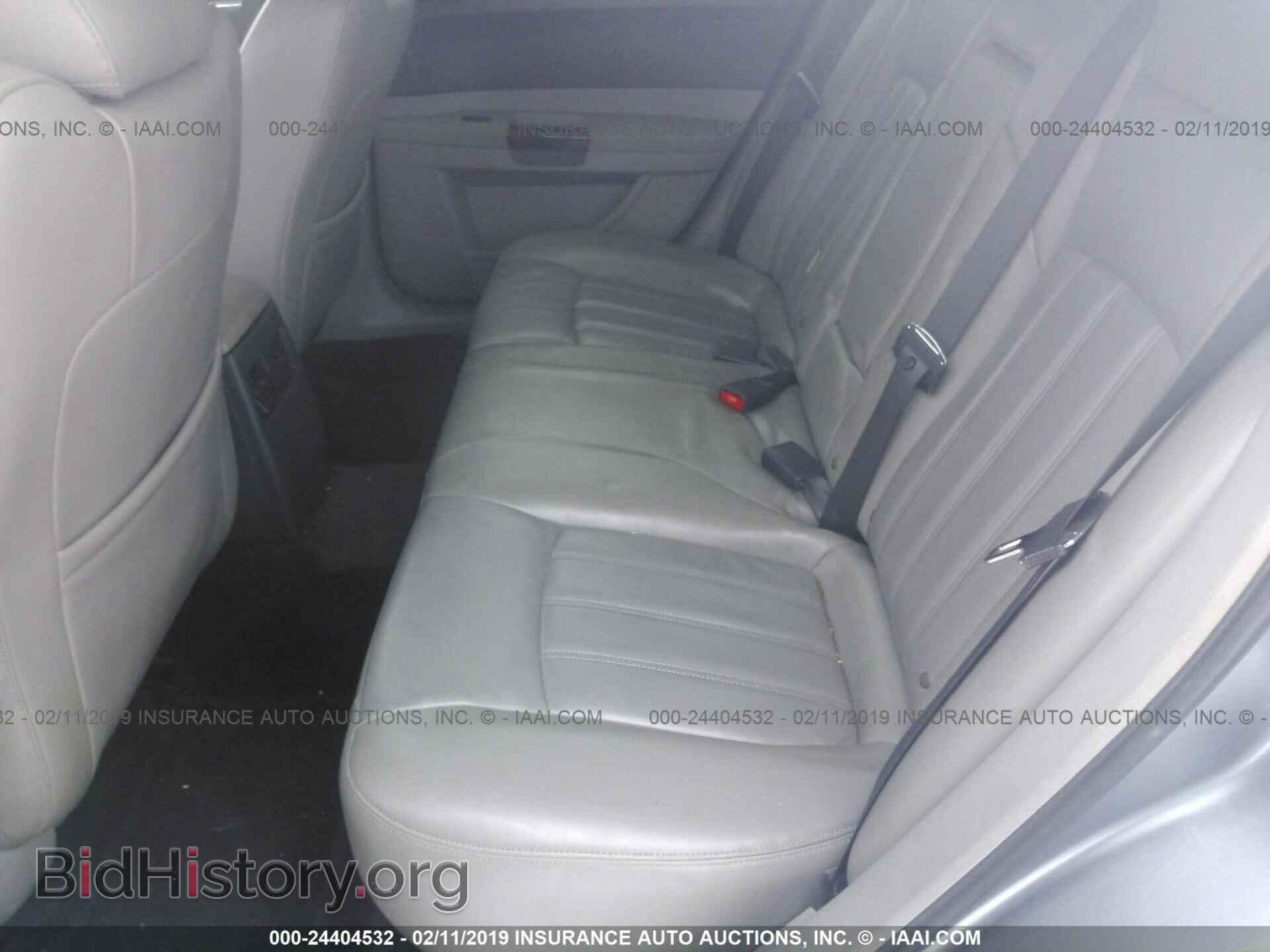 2007 CHRYSLER 300C - VIN: 2C3KA63H87H893622 - Фото 8