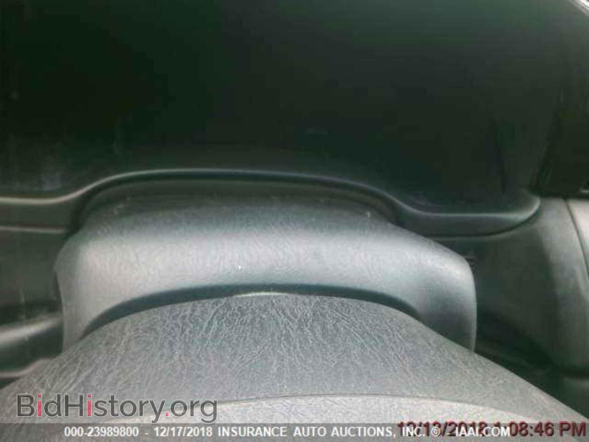 2004 CADILLAC DEVILLE - VIN: 1G6KF57914U122411 - Photo 5