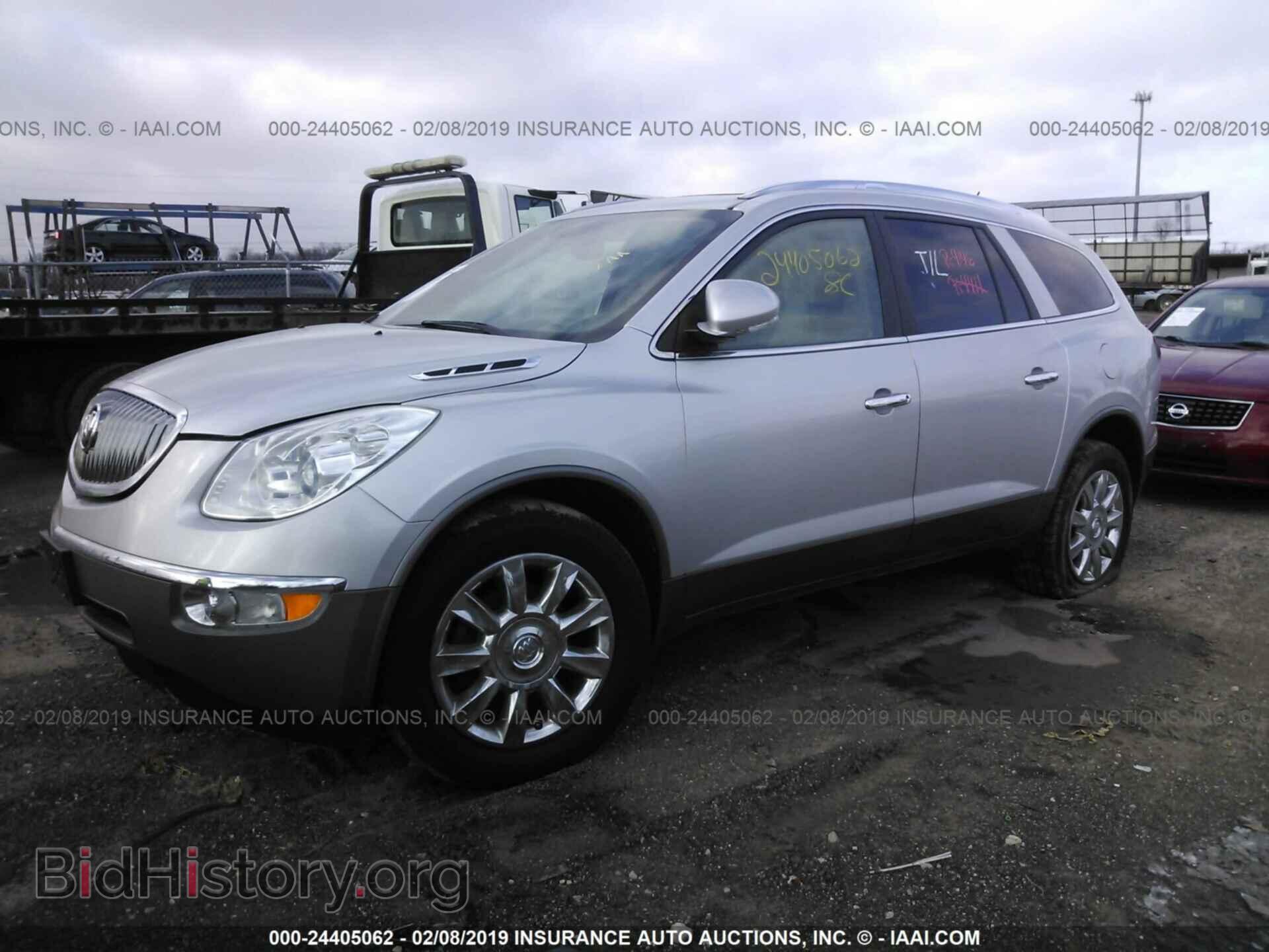 2012 BUICK ENCLAVE - VIN: 5GAKRCED1CJ320701 - Фото 2