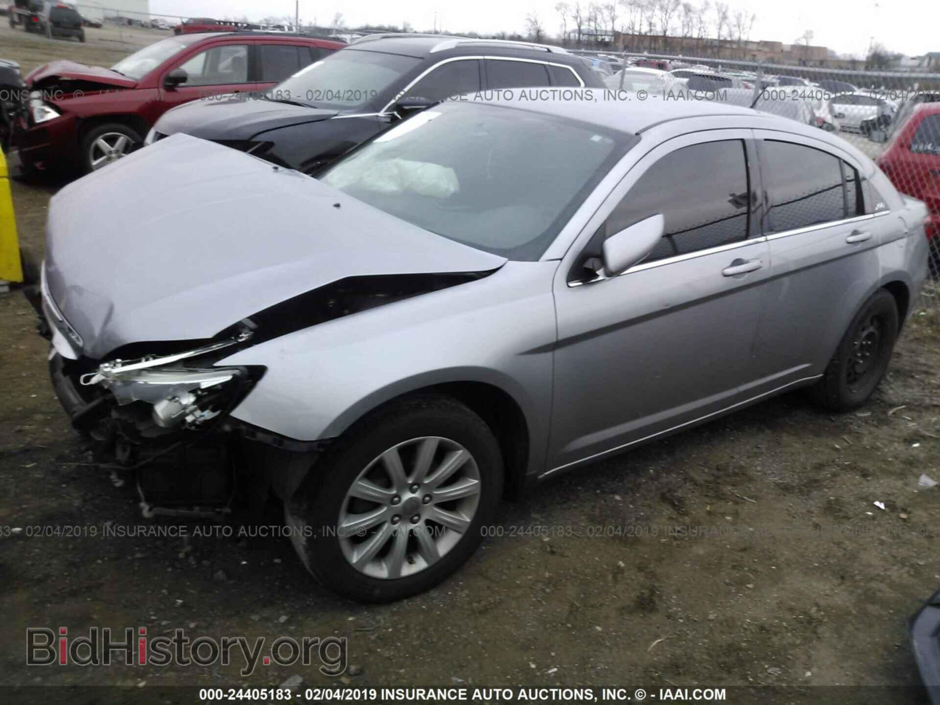 2013 CHRYSLER 200 - VIN: 1C3CCBBB3DN573616 - Photo 2