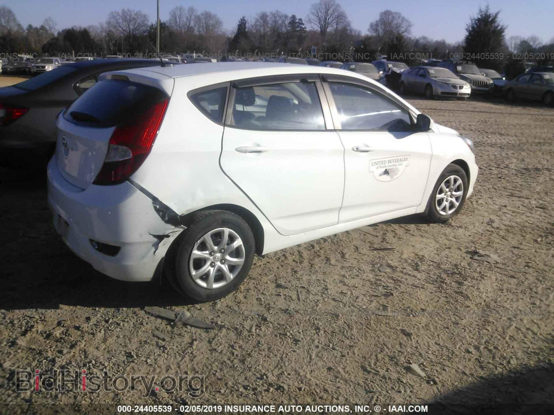 2013 HYUNDAI ACCENT - VIN: KMHCT5AE6DU061066 - Фото 4