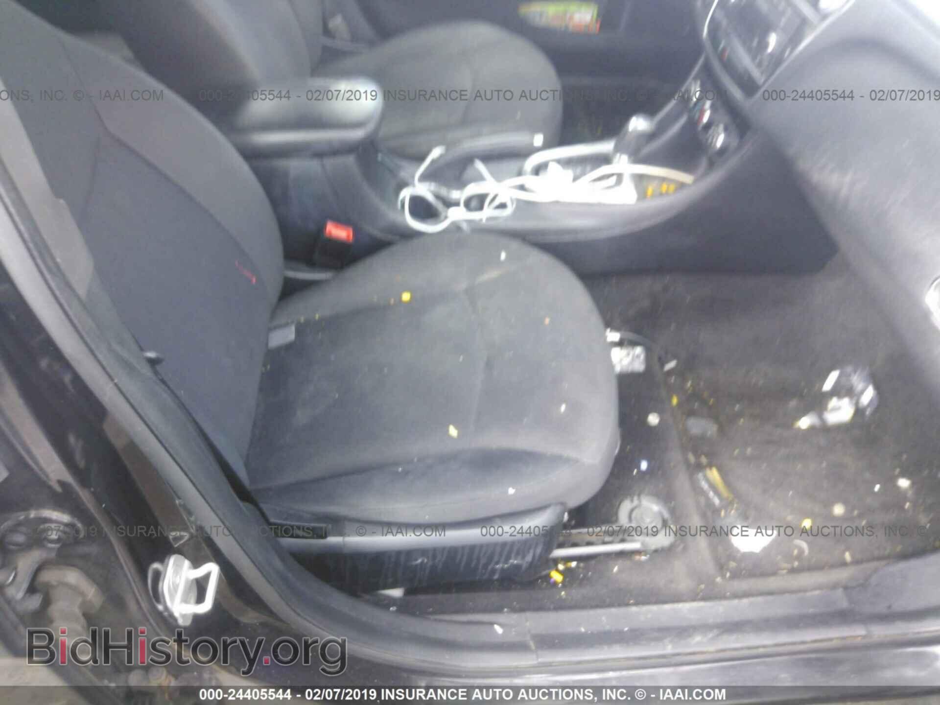 2012 CHRYSLER 200 - VIN: 1C3CCBAB5CN295771 - Фото 5